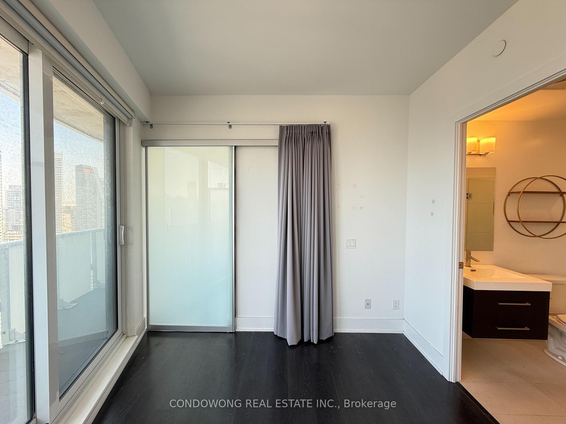 Floor To Ceiling Windows