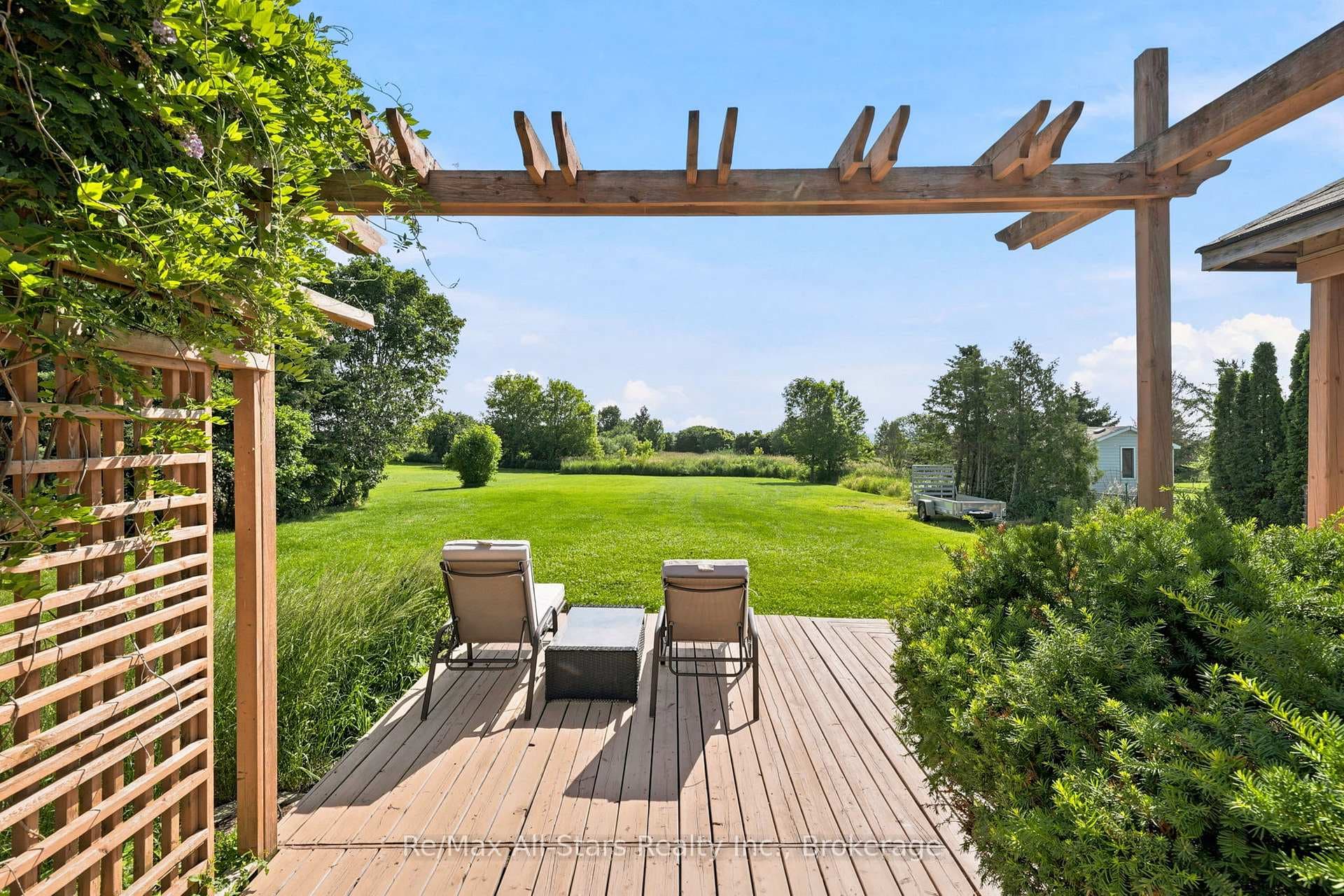 13579 Old Simcoe Road photo 37