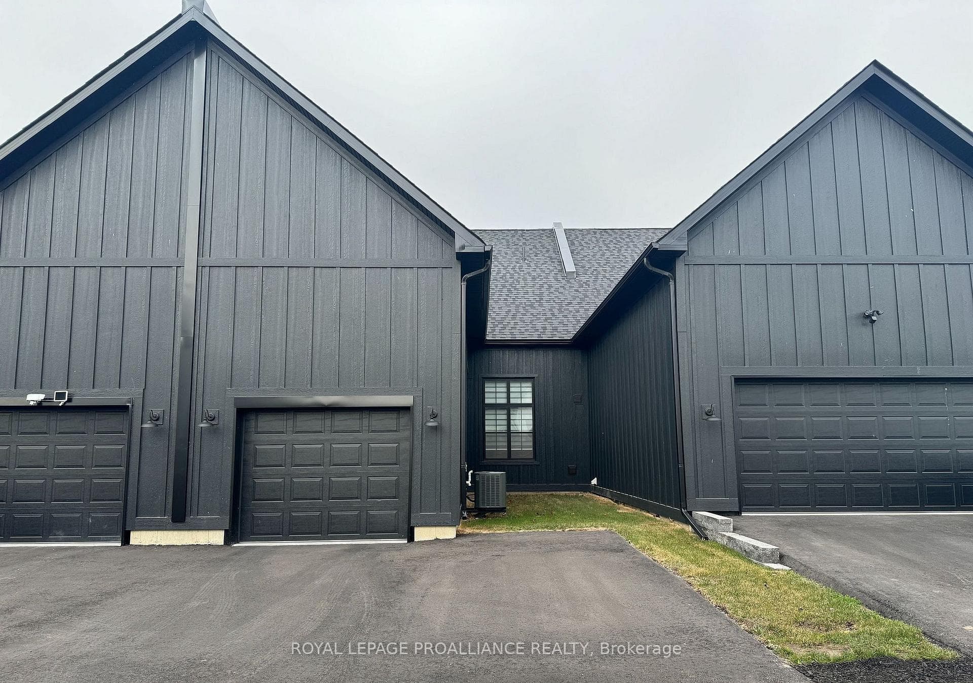 873 Charles Wilson Parkway photo 21