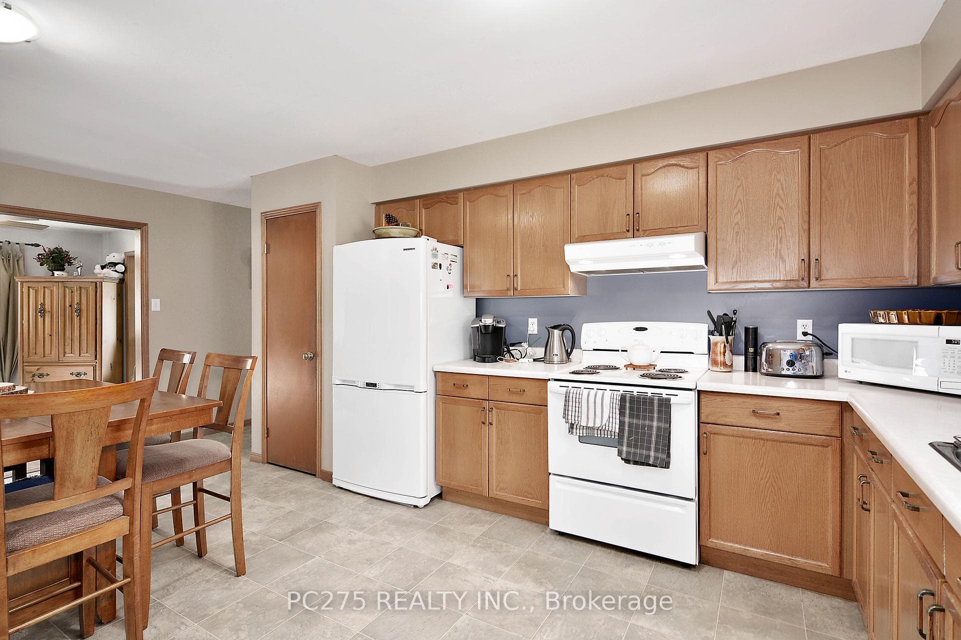 19 RIVERVIEW Road photo 15