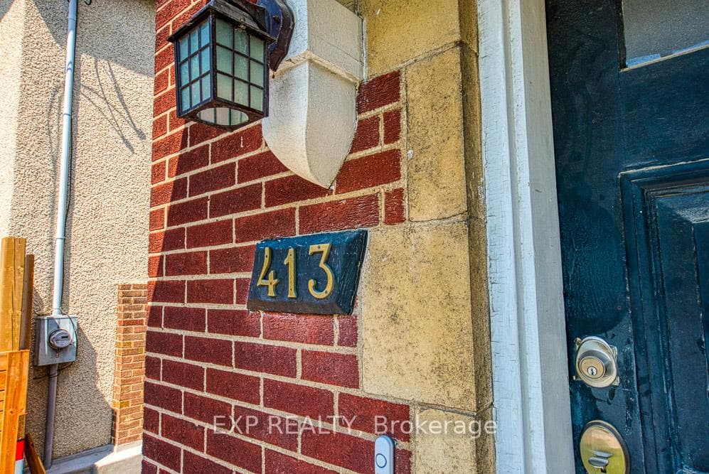 413 Holland Avenue photo 5