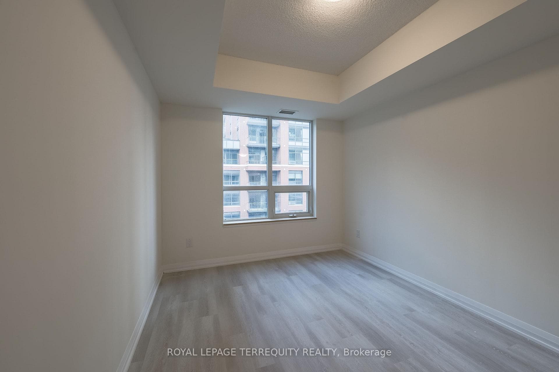 3260 Sheppard Avenue Unit 805 photo 10