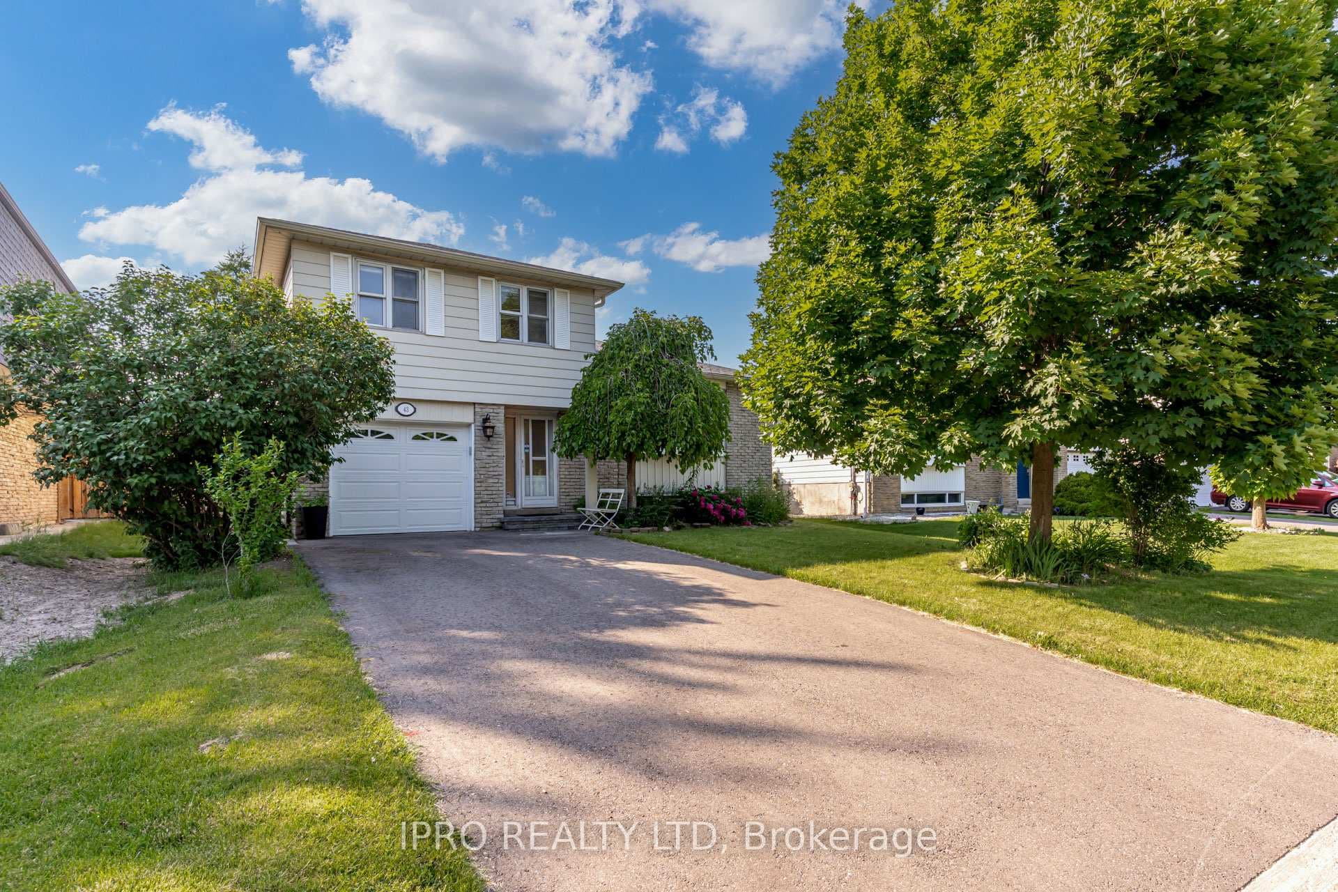 43 Grassington Crescent photo 1