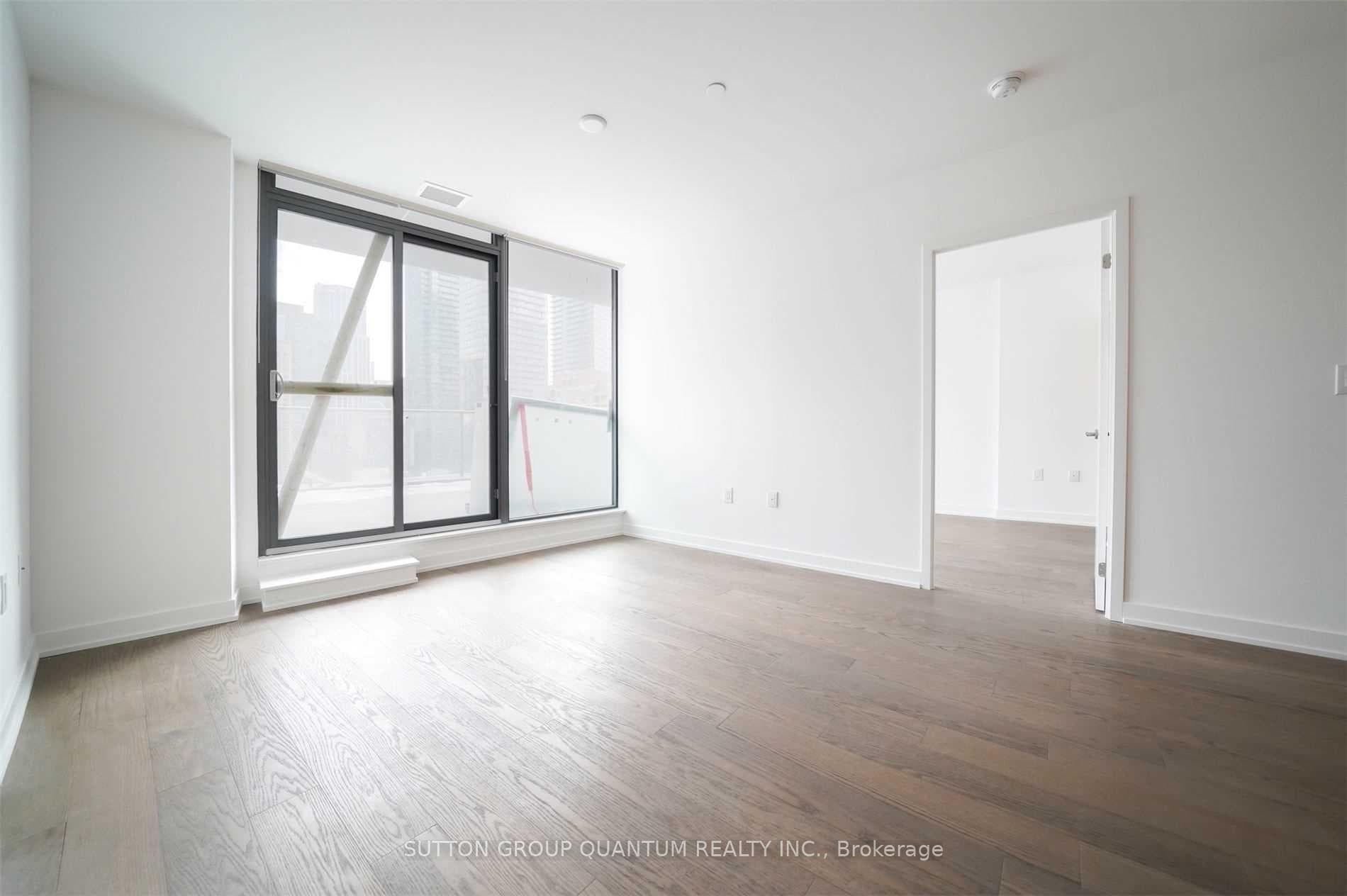 11 Wellesley Street Unit 705 photo 5