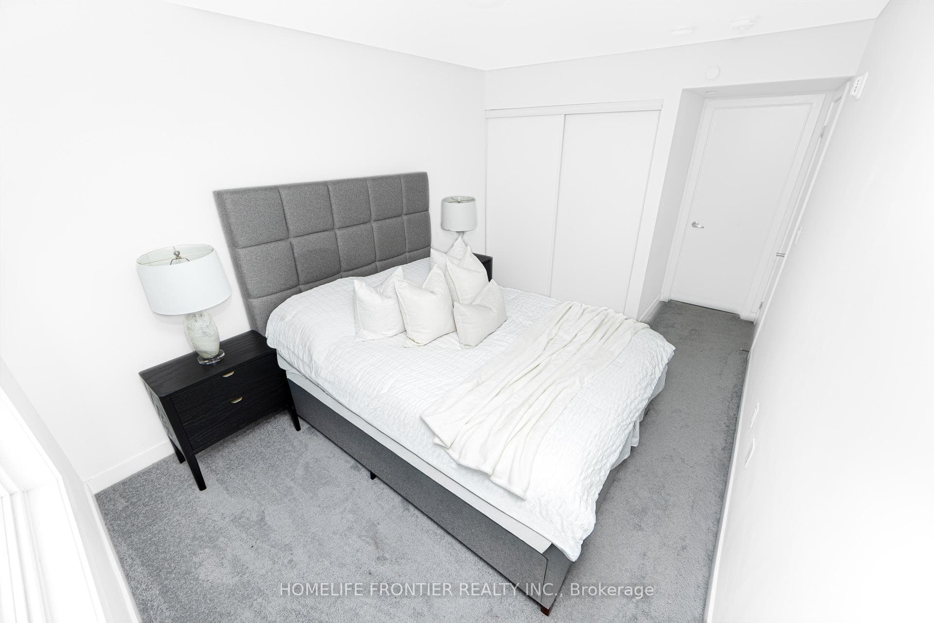 3562 Colonial Drive Unit 13 photo 12