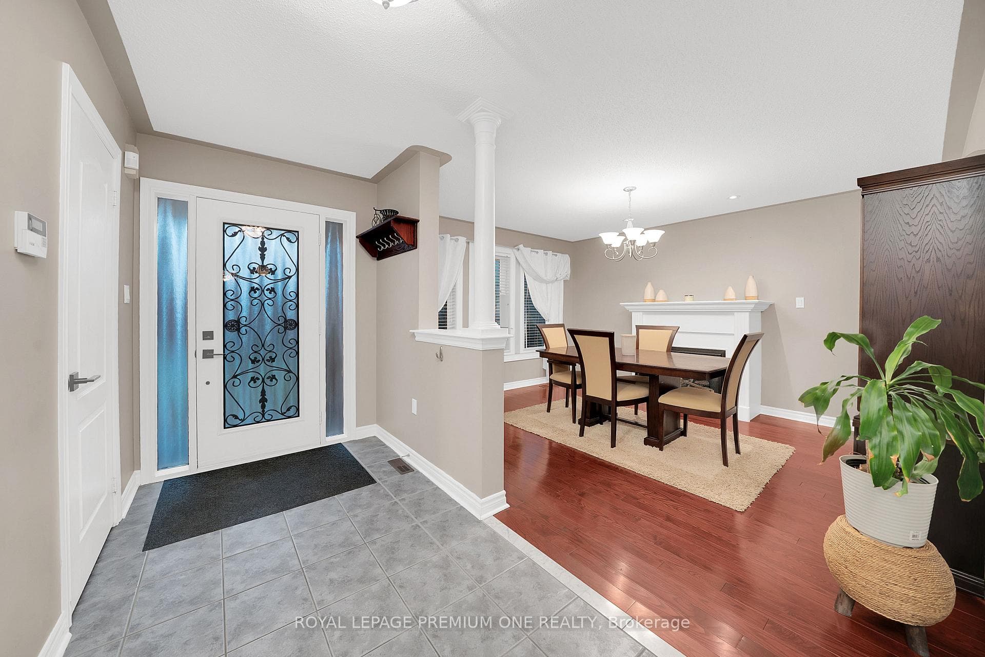 19 Taylor Court photo 2