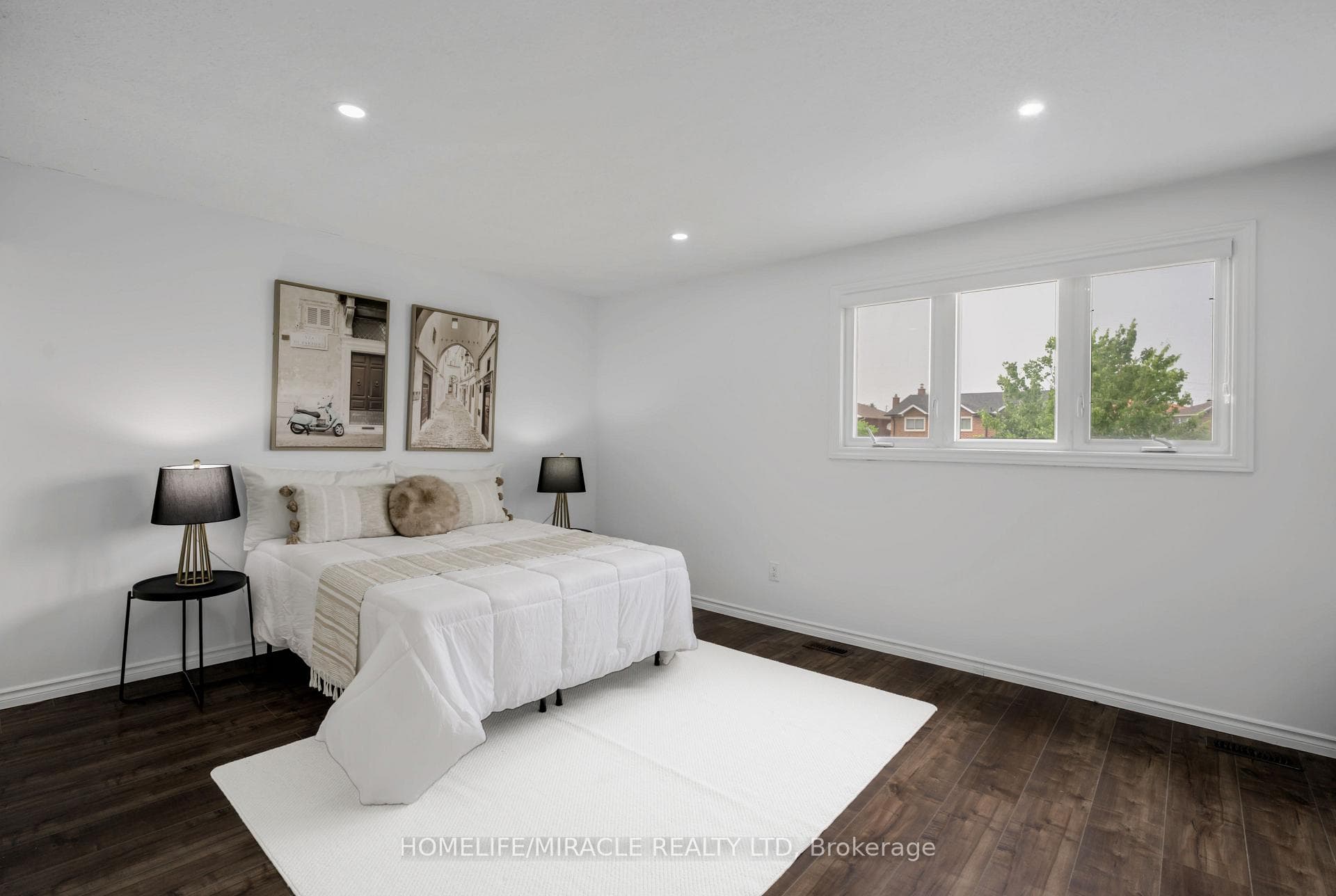 38 Whitehaven Drive photo 18