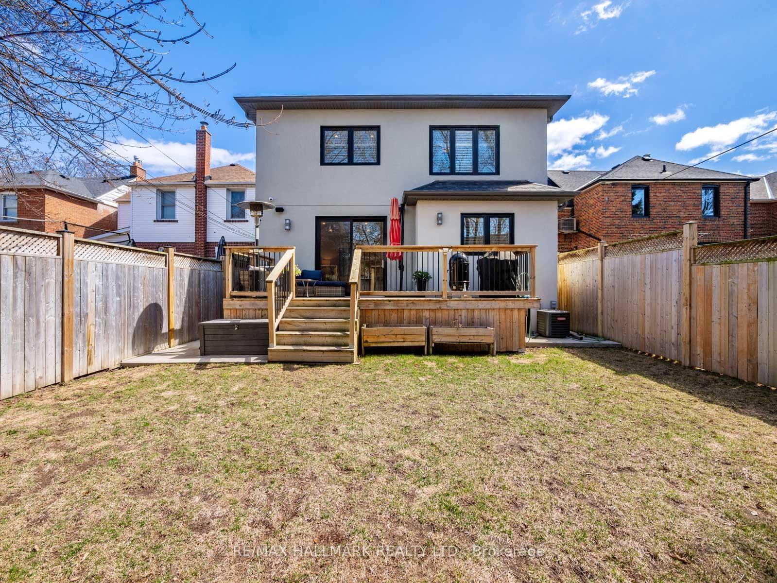 14 Elmview Drive photo 39