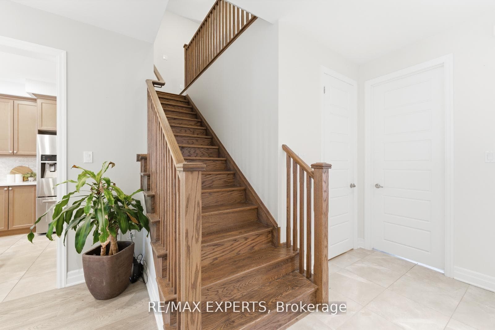 1254 Sweetfern Crescent photo 21