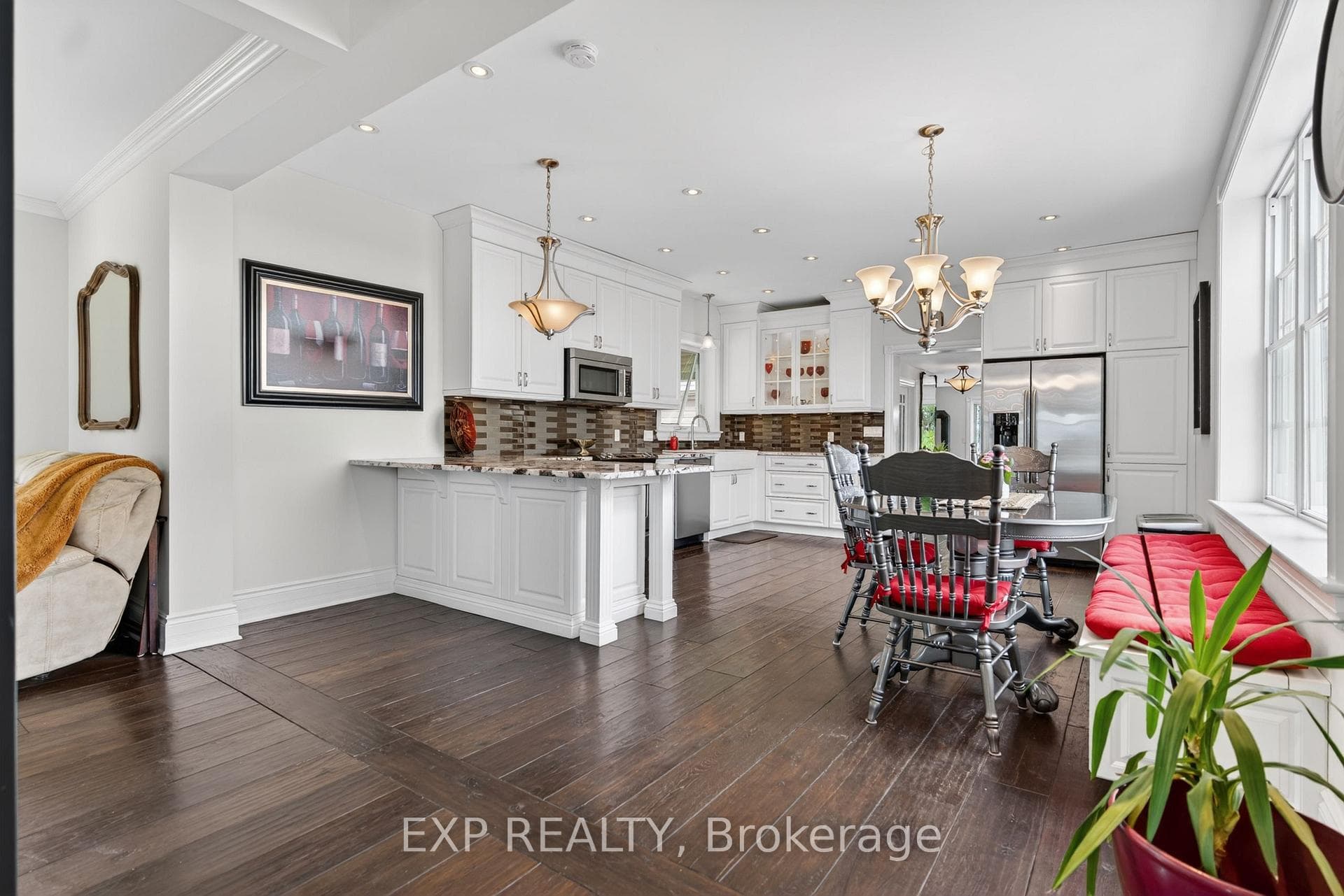 6208 Malakoff Road photo 8
