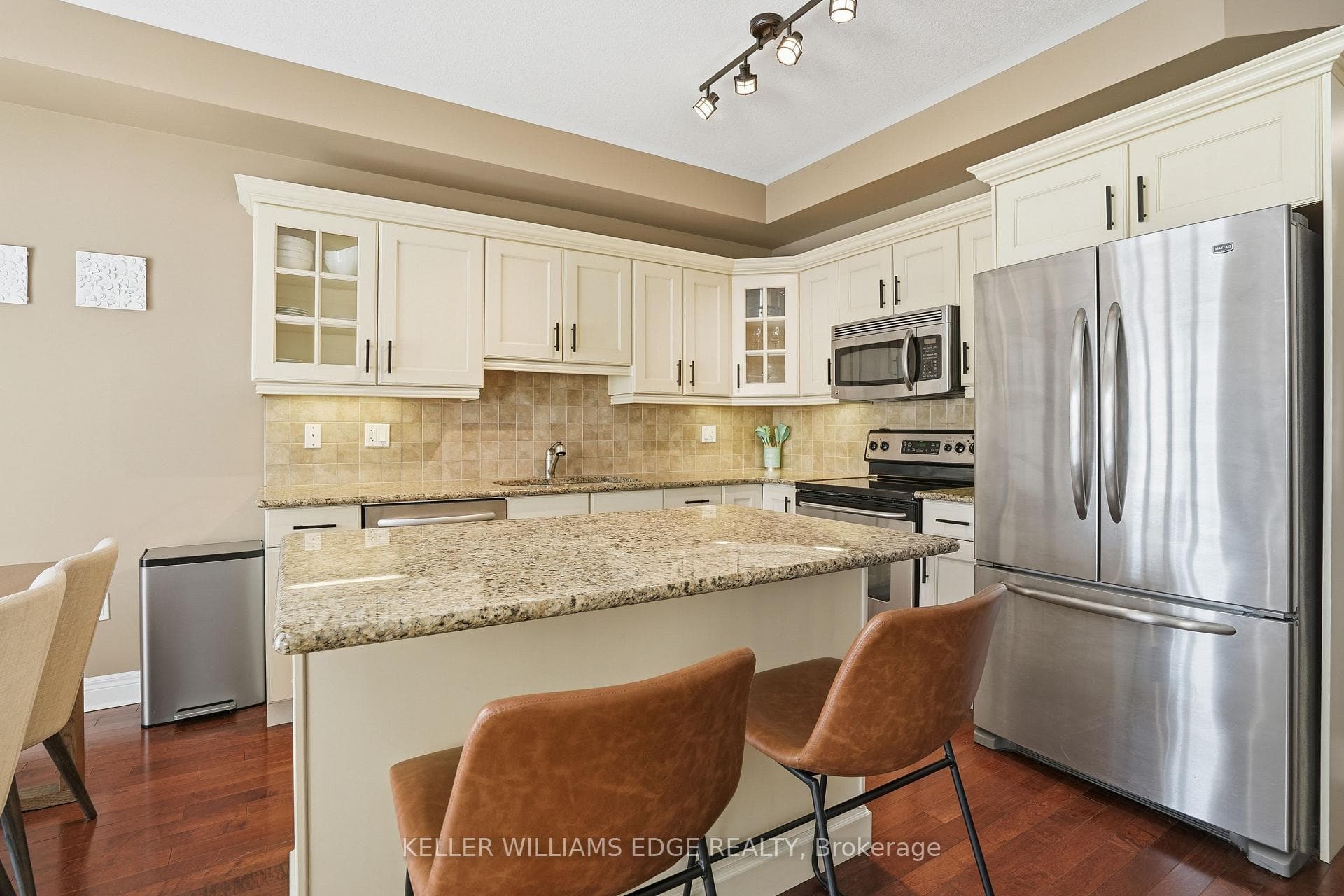 540 Guelph Line Unit 3 photo 24