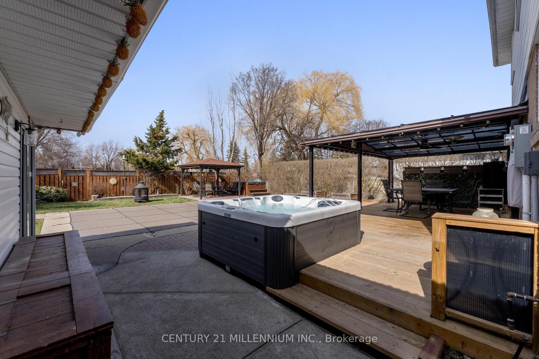 7 Deloraine Drive photo 25