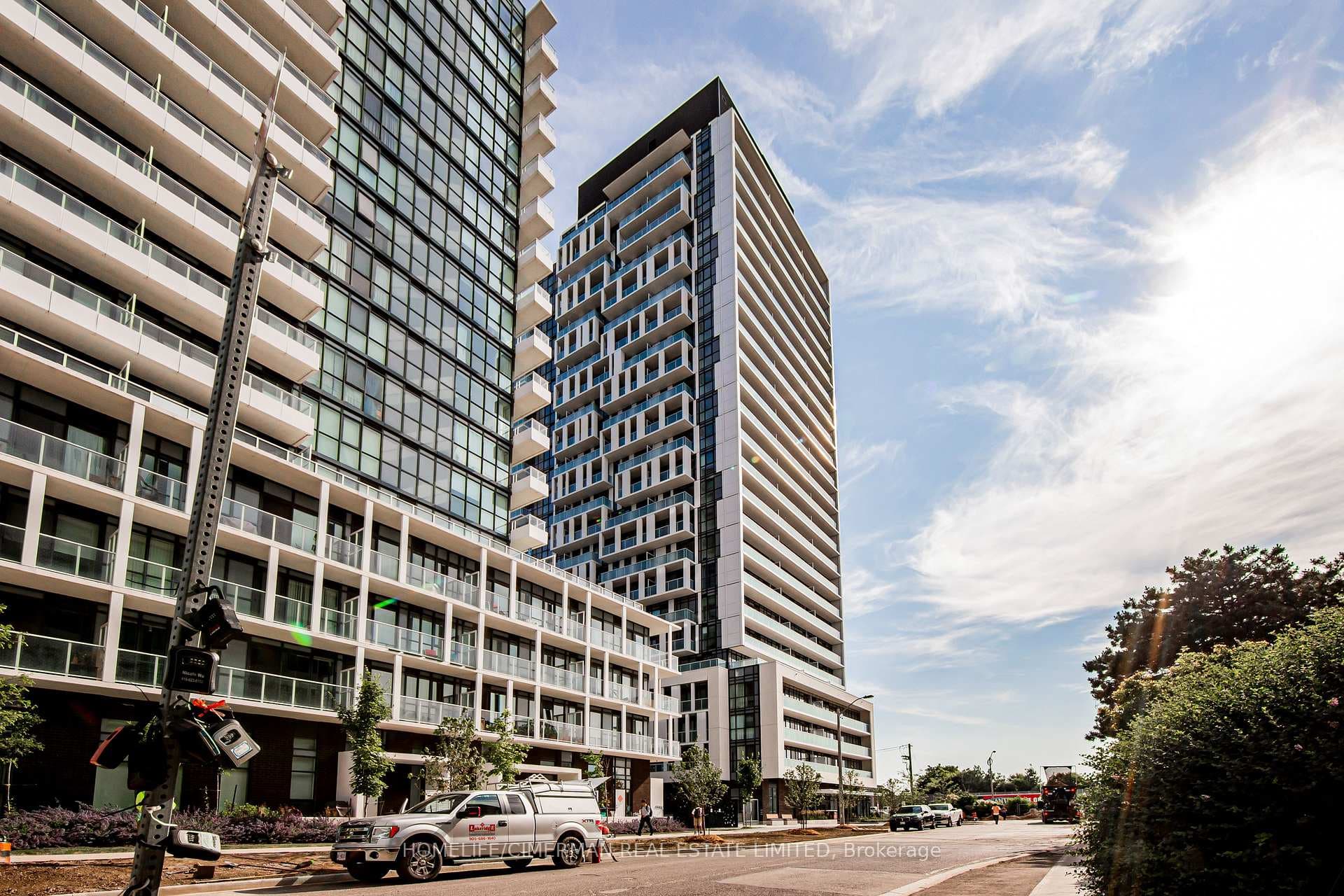 188 Fairview Mall Drive Unit 1816 photo 1