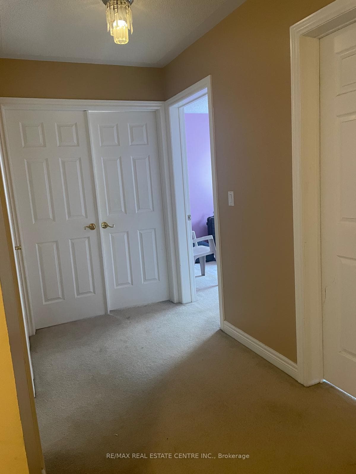 618 Matisse Place photo 18