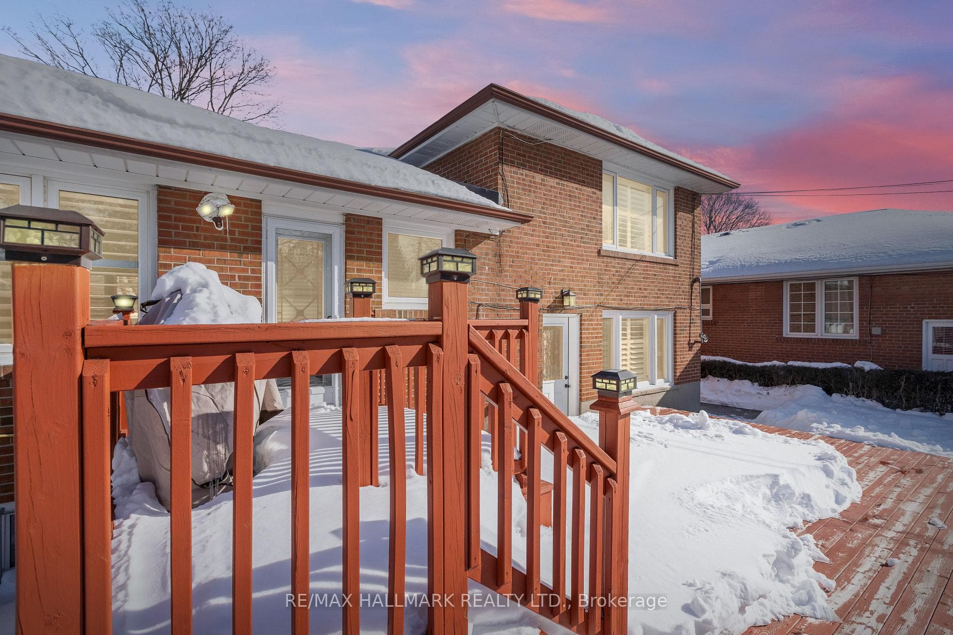 16 Marblehead Road photo 34