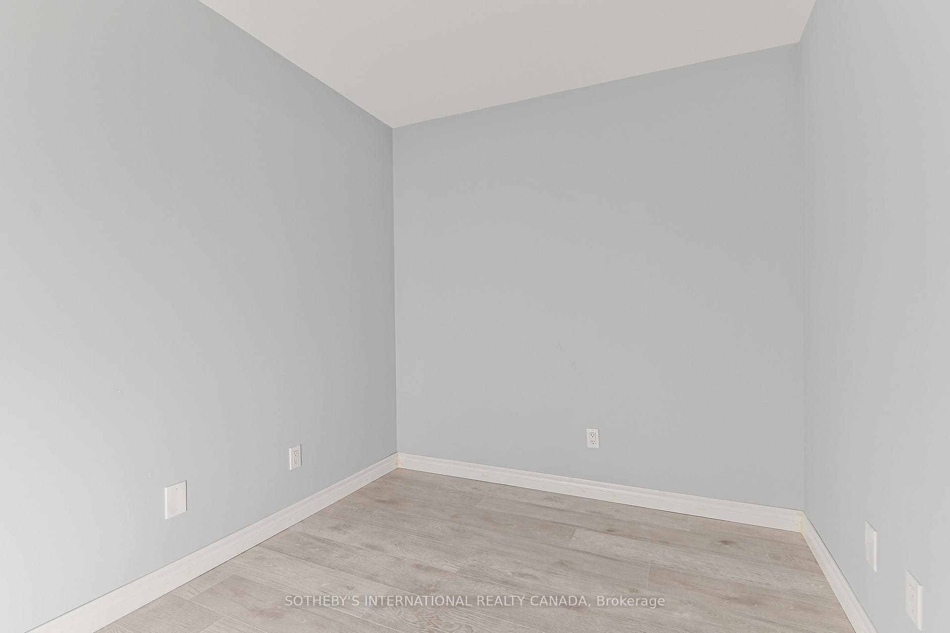 323 Richmond Street Unit 1208 photo 20