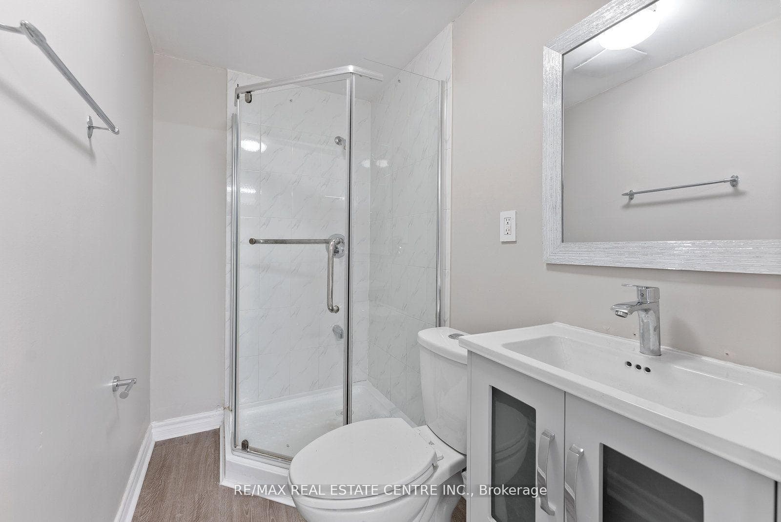 79 Fawndale Crescent Unit Lower photo 20