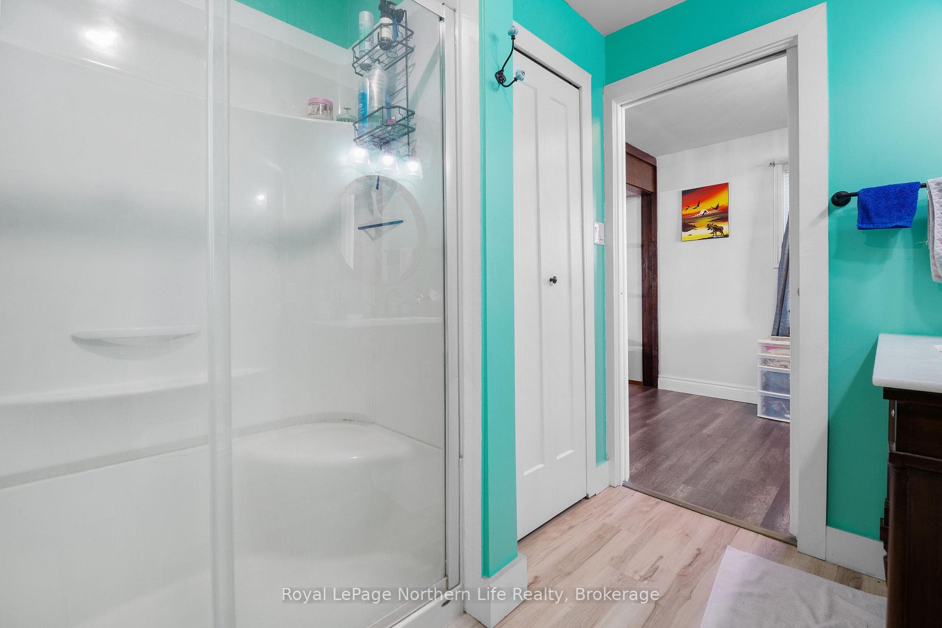 455 Angus Street photo 14