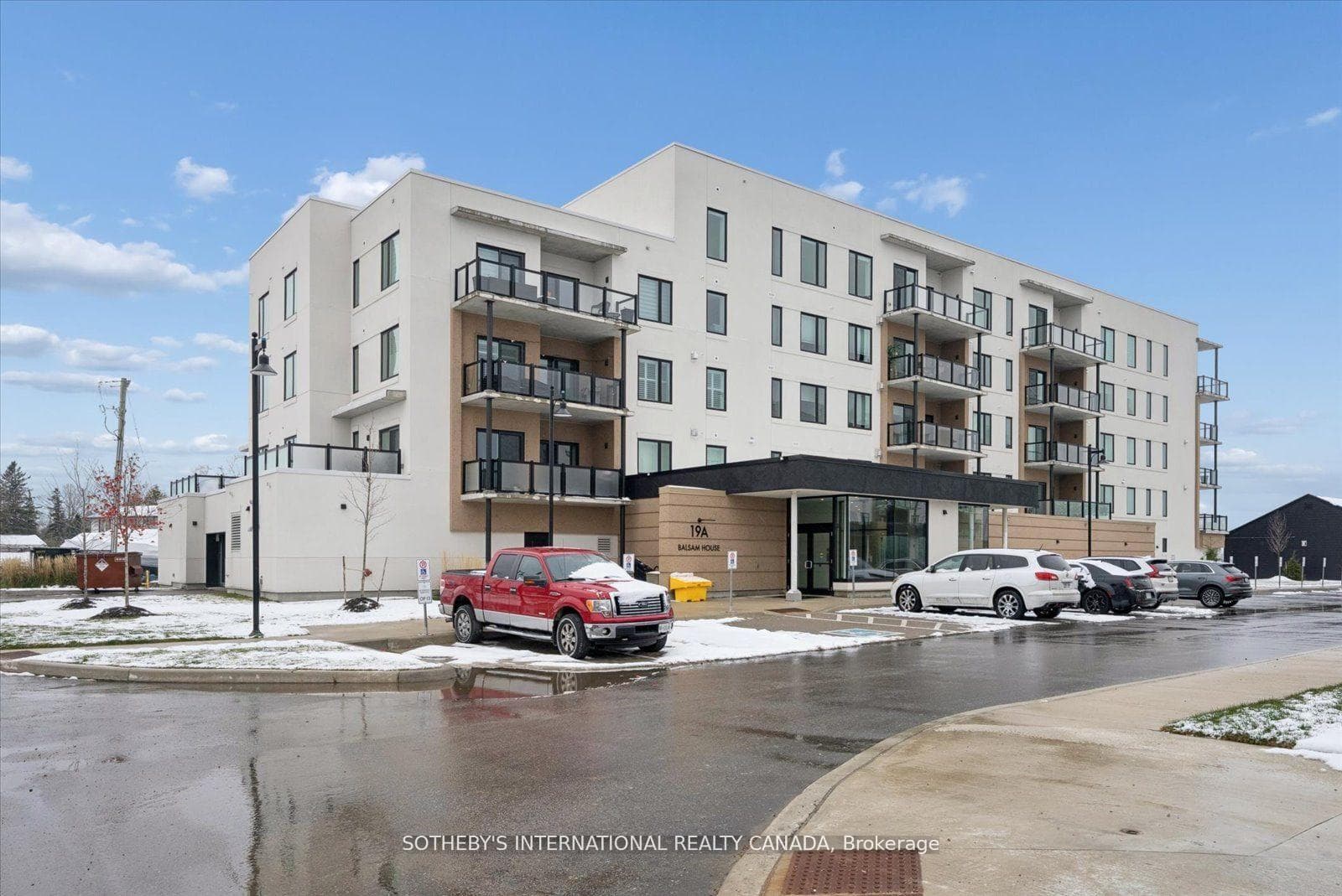 19A West Street Unit Penthouse 1 photo 2