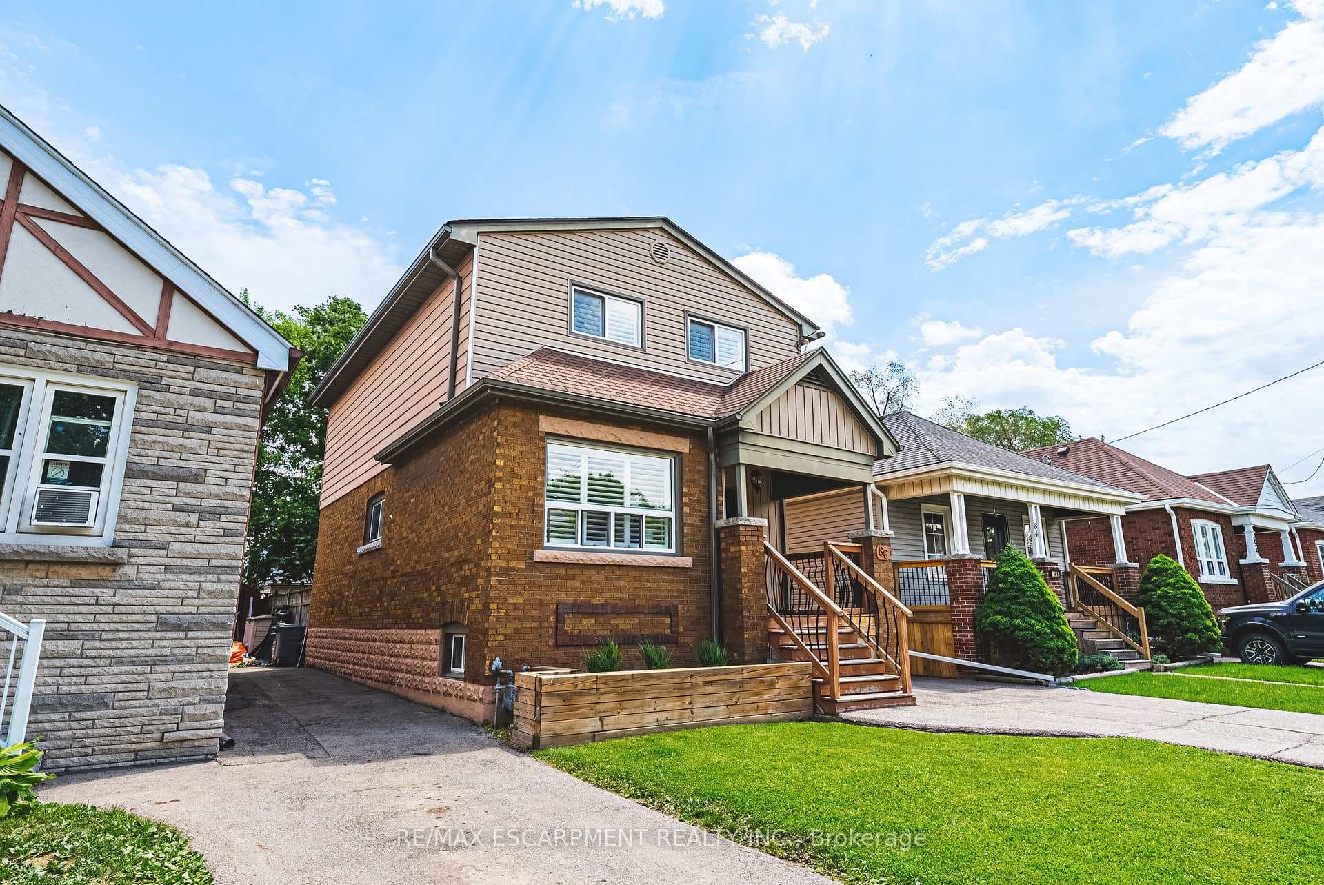 86 Barons Avenue photo 38