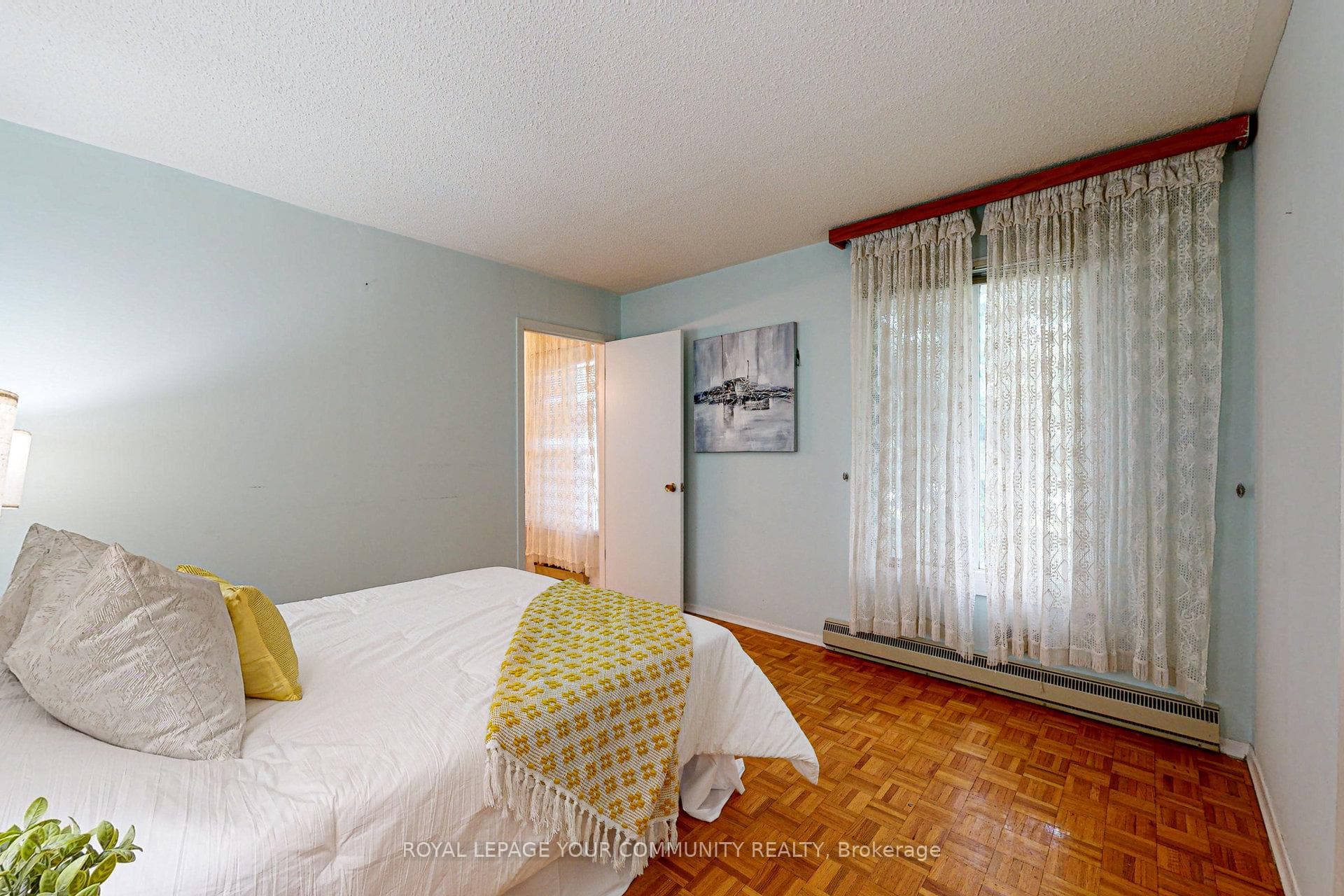 196 Pleasant Boulevard photo 22