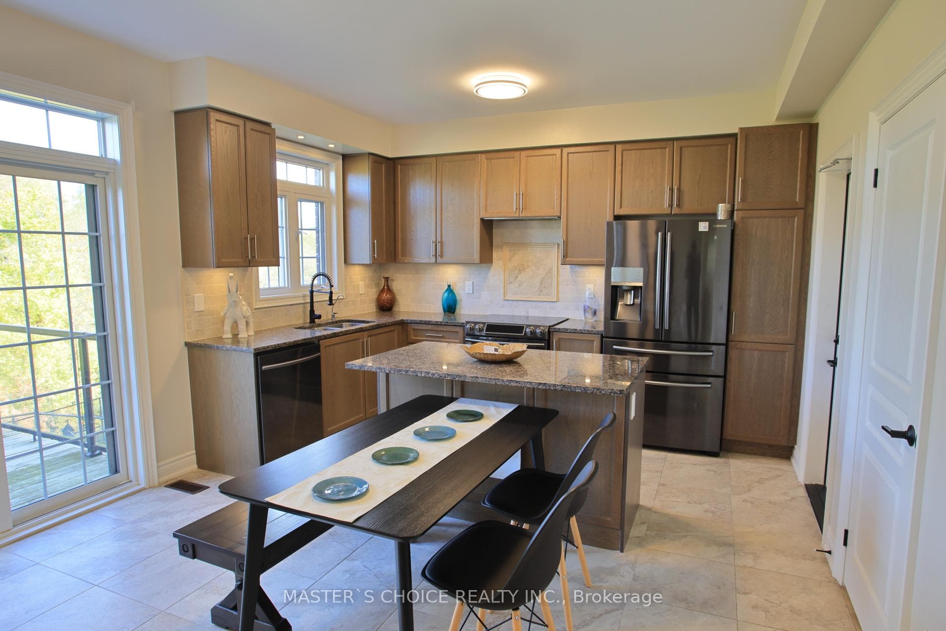 40 Briarfield Avenue photo 14