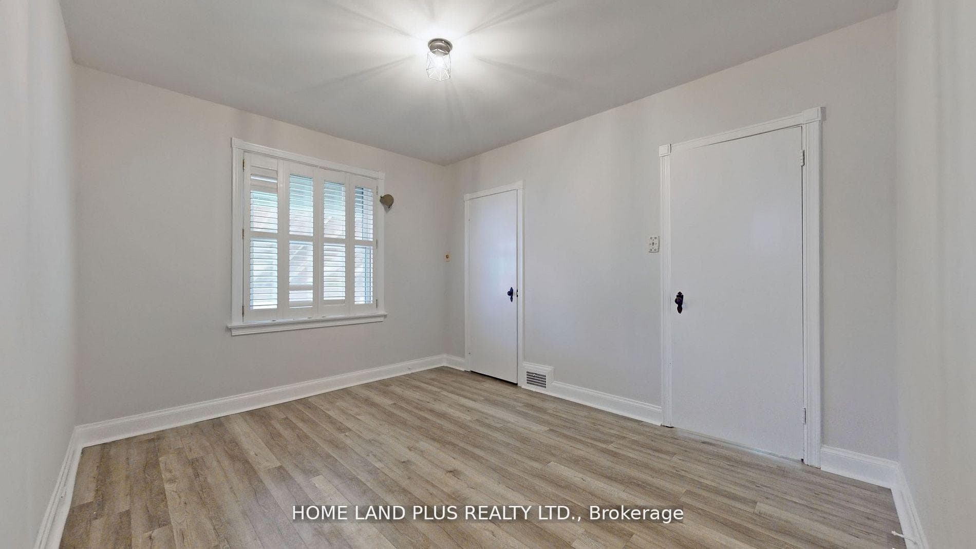 257 Joicey Boulevard photo 21
