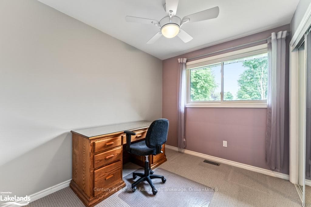 56 GOLDIE Drive photo 19