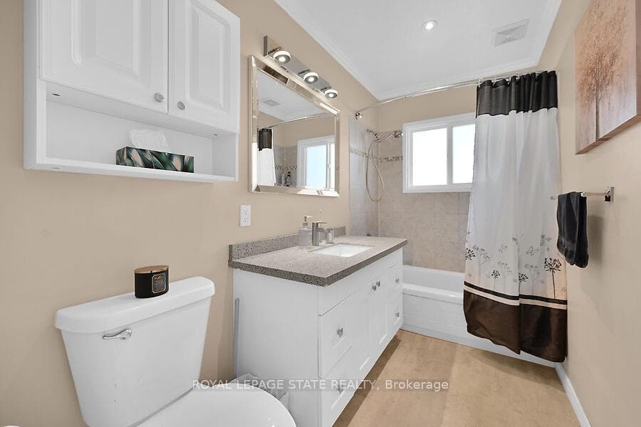 67 Cameron Avenue photo 20