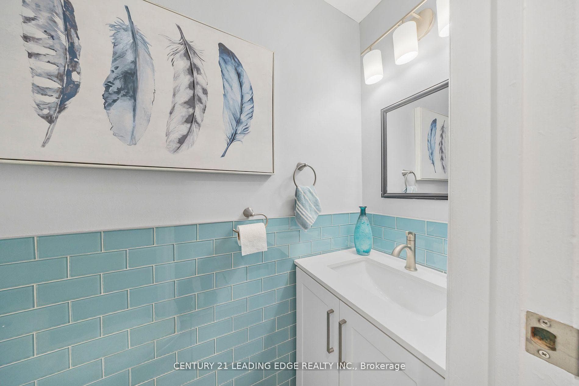 47 Peachtree Place photo 17