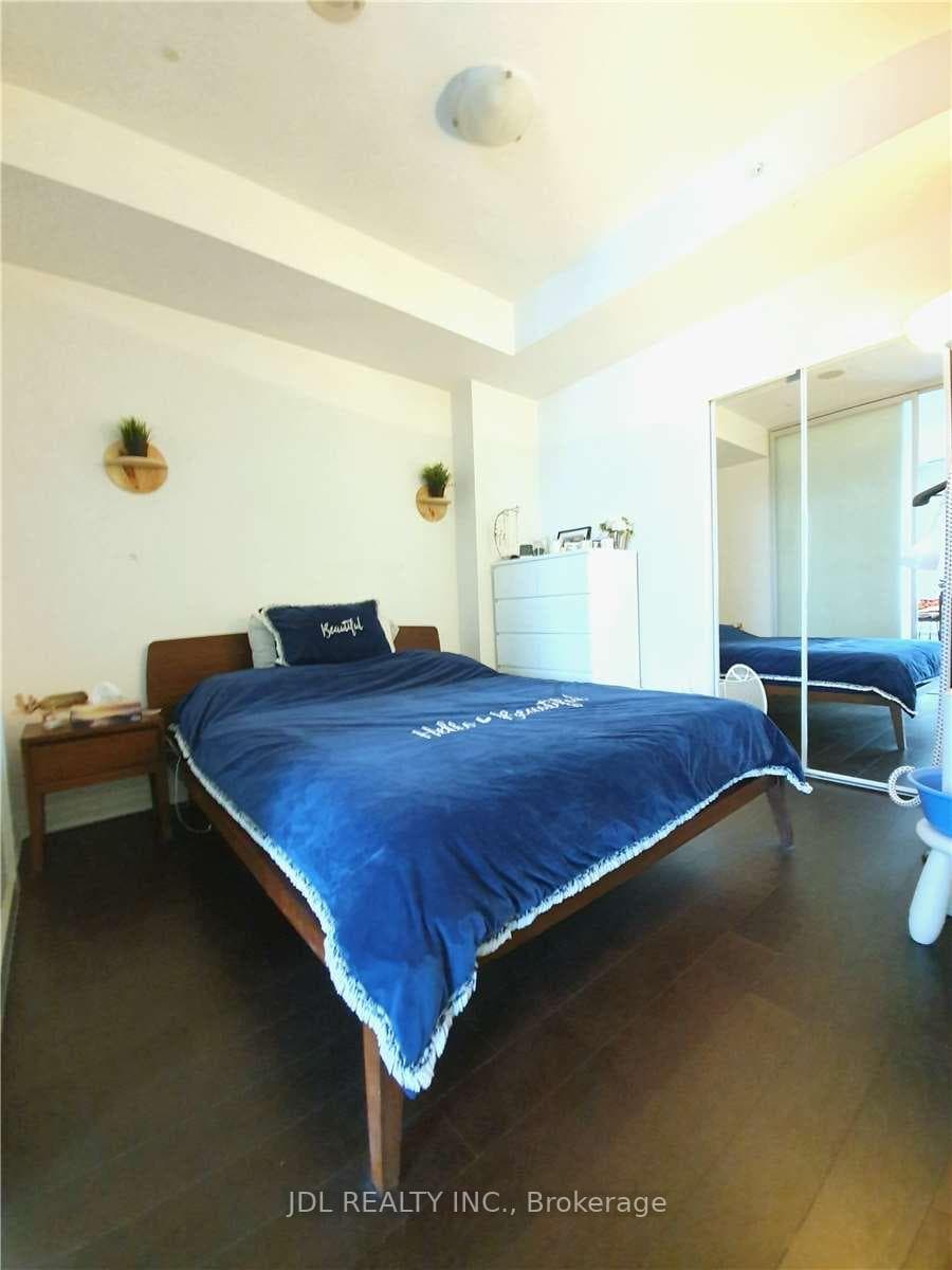 8 Mercer Street Unit 2210 photo 4