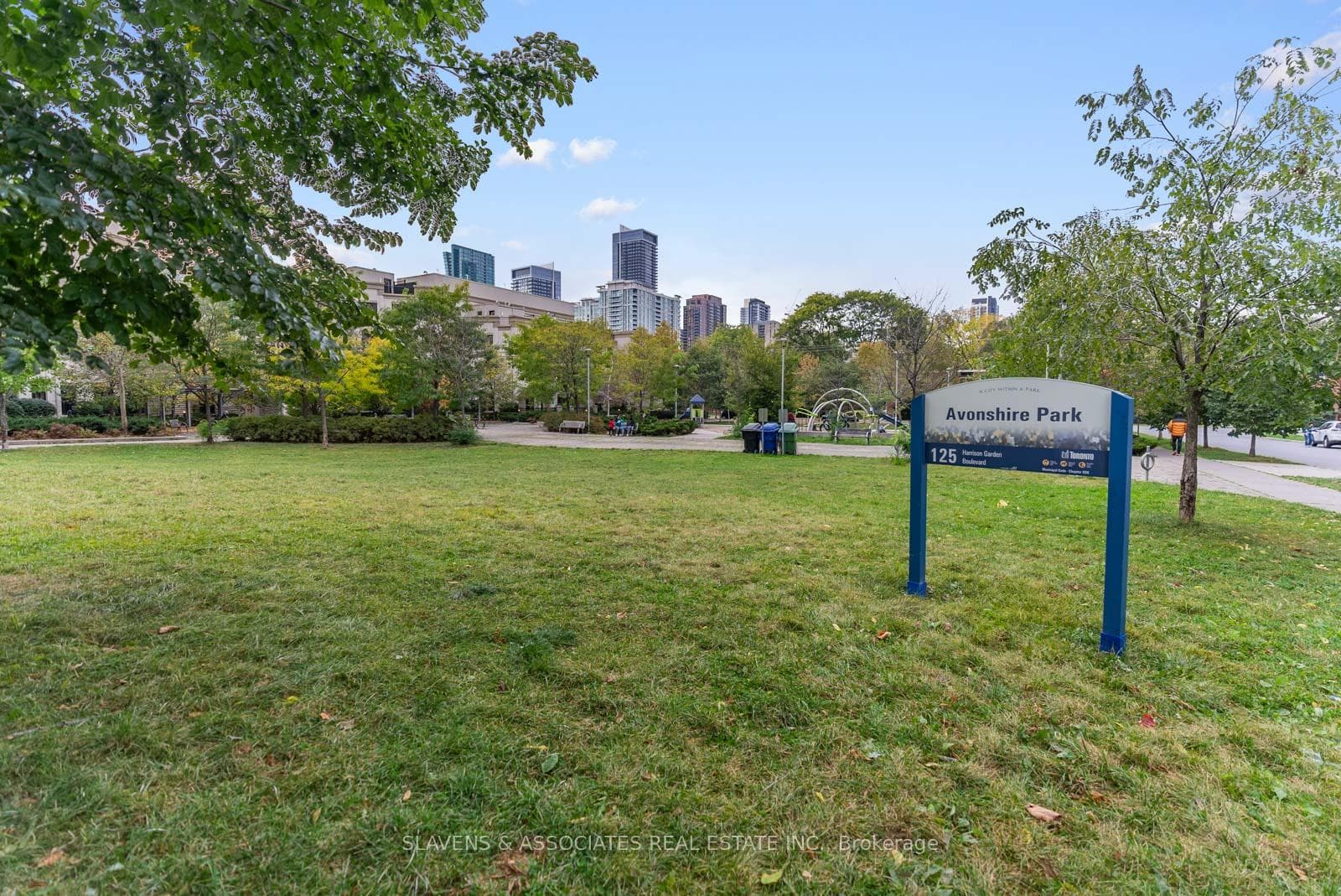 100 Harrison Garden Boulevard Unit 1521 photo 39