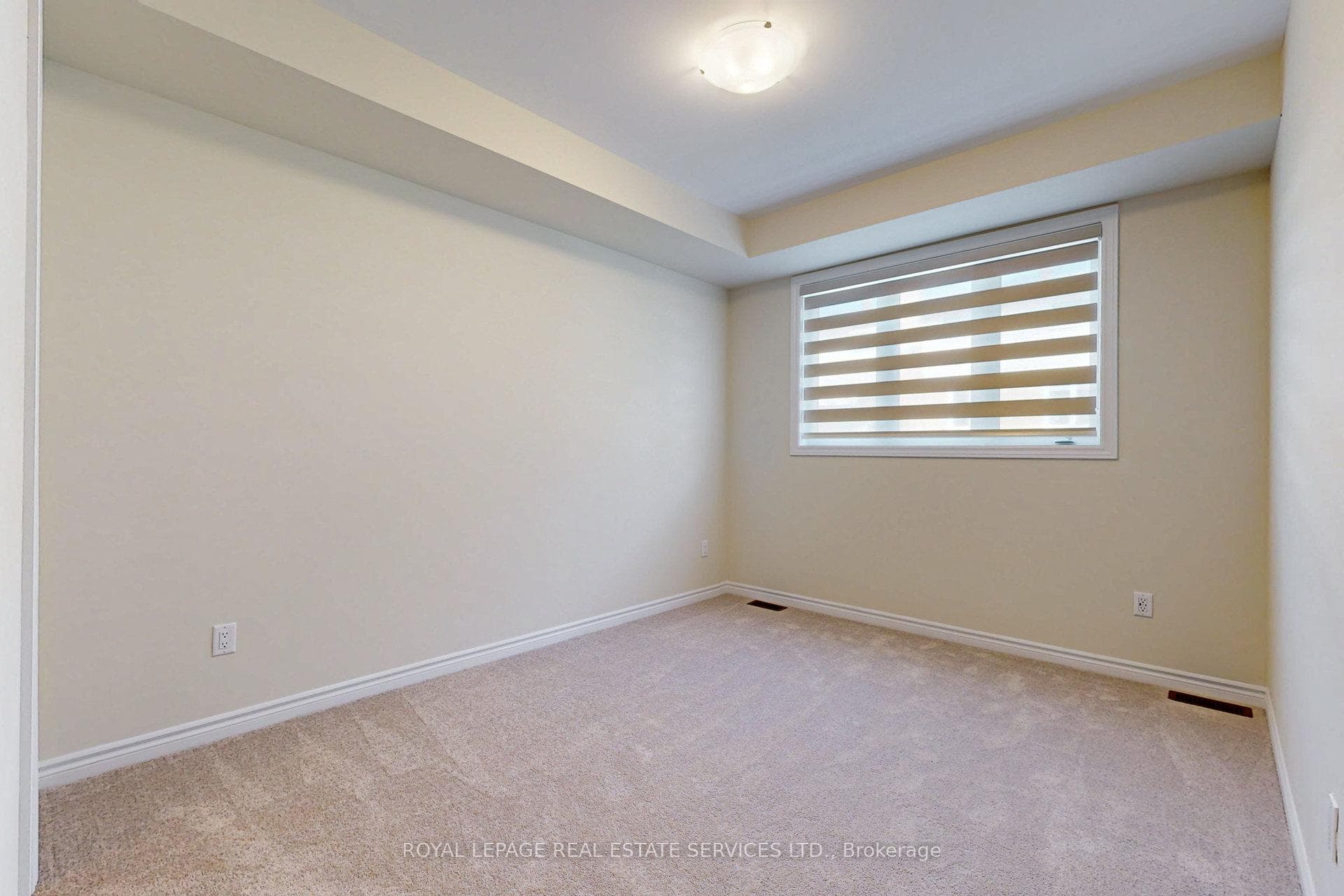 1389 National Common Court photo 10