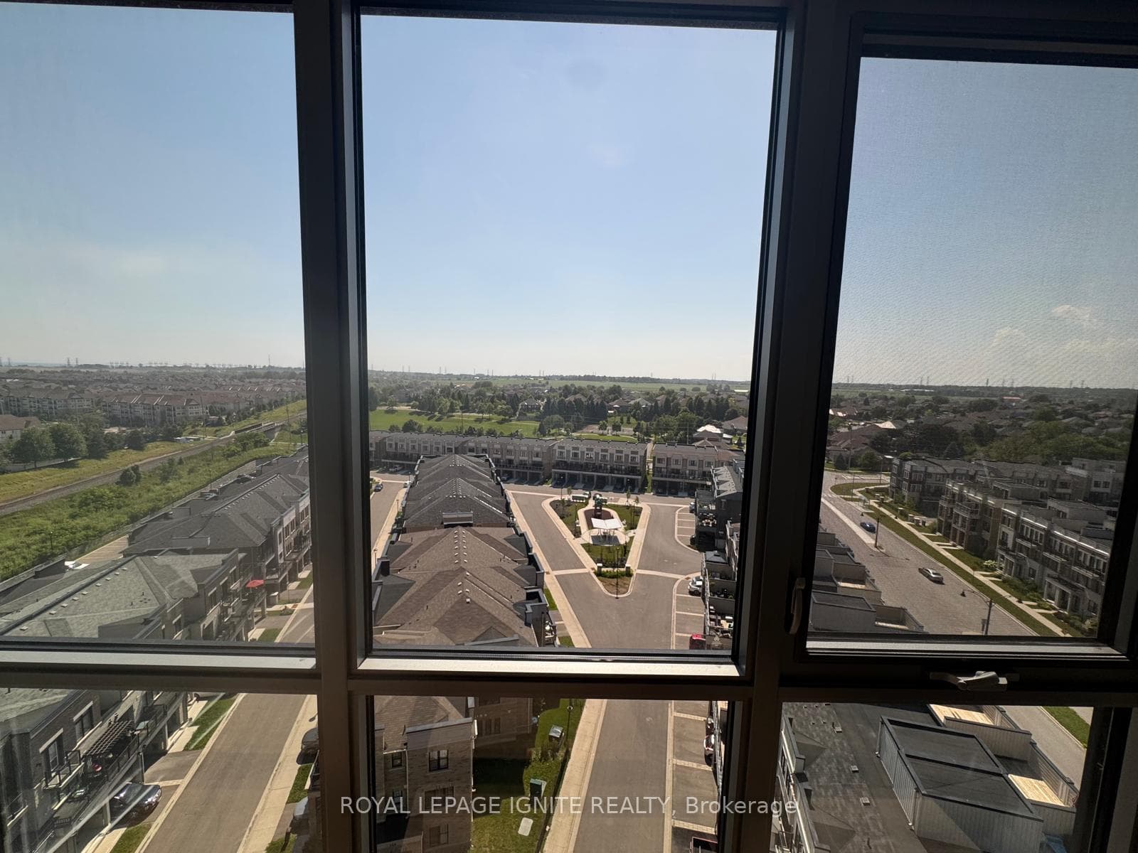 51 Clarington Boulevard Unit 1119 photo 9