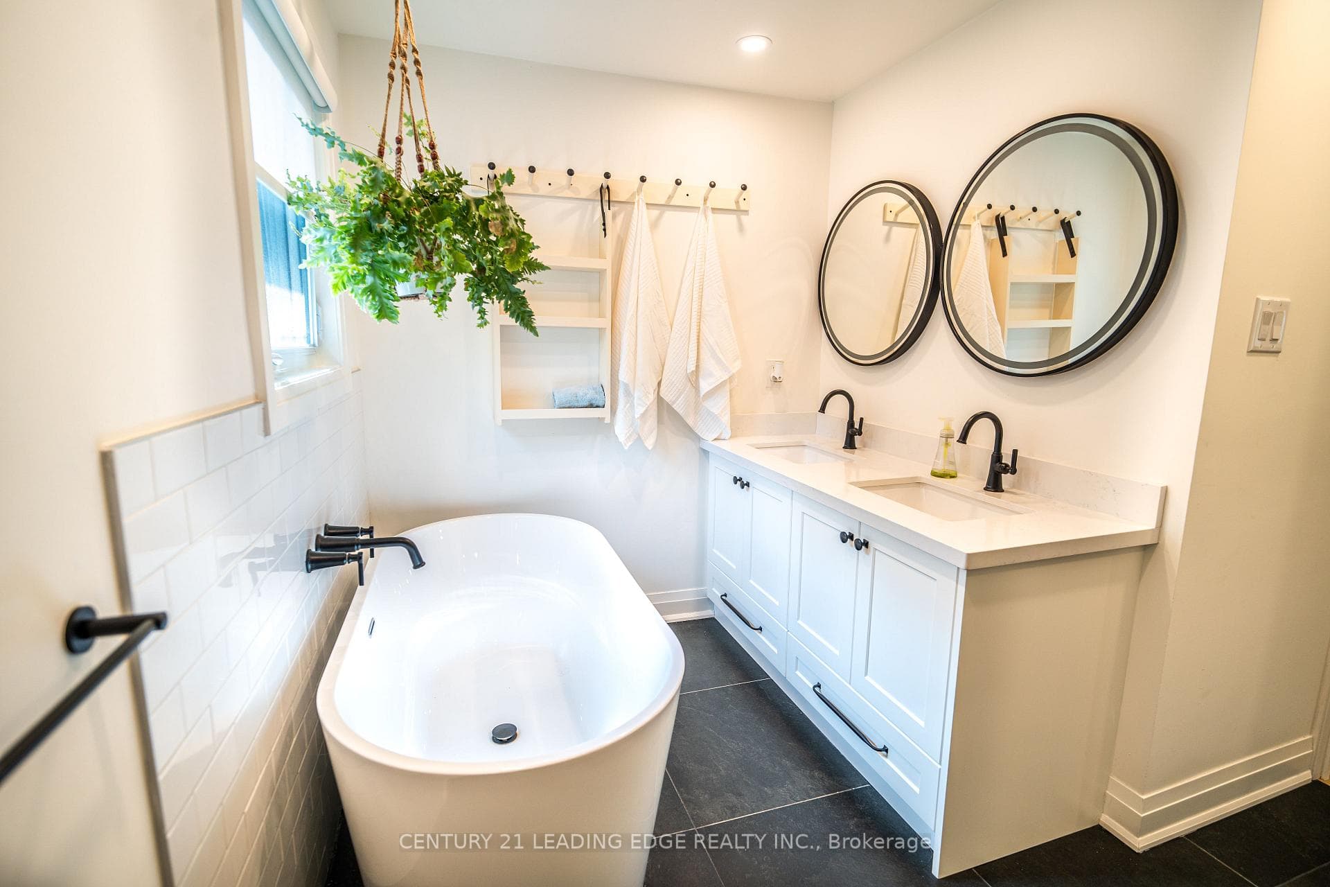 161 WALTON Drive photo 27