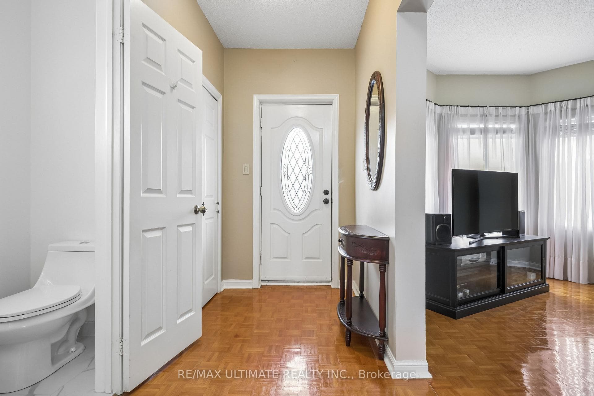 165 Sellers Avenue photo 3