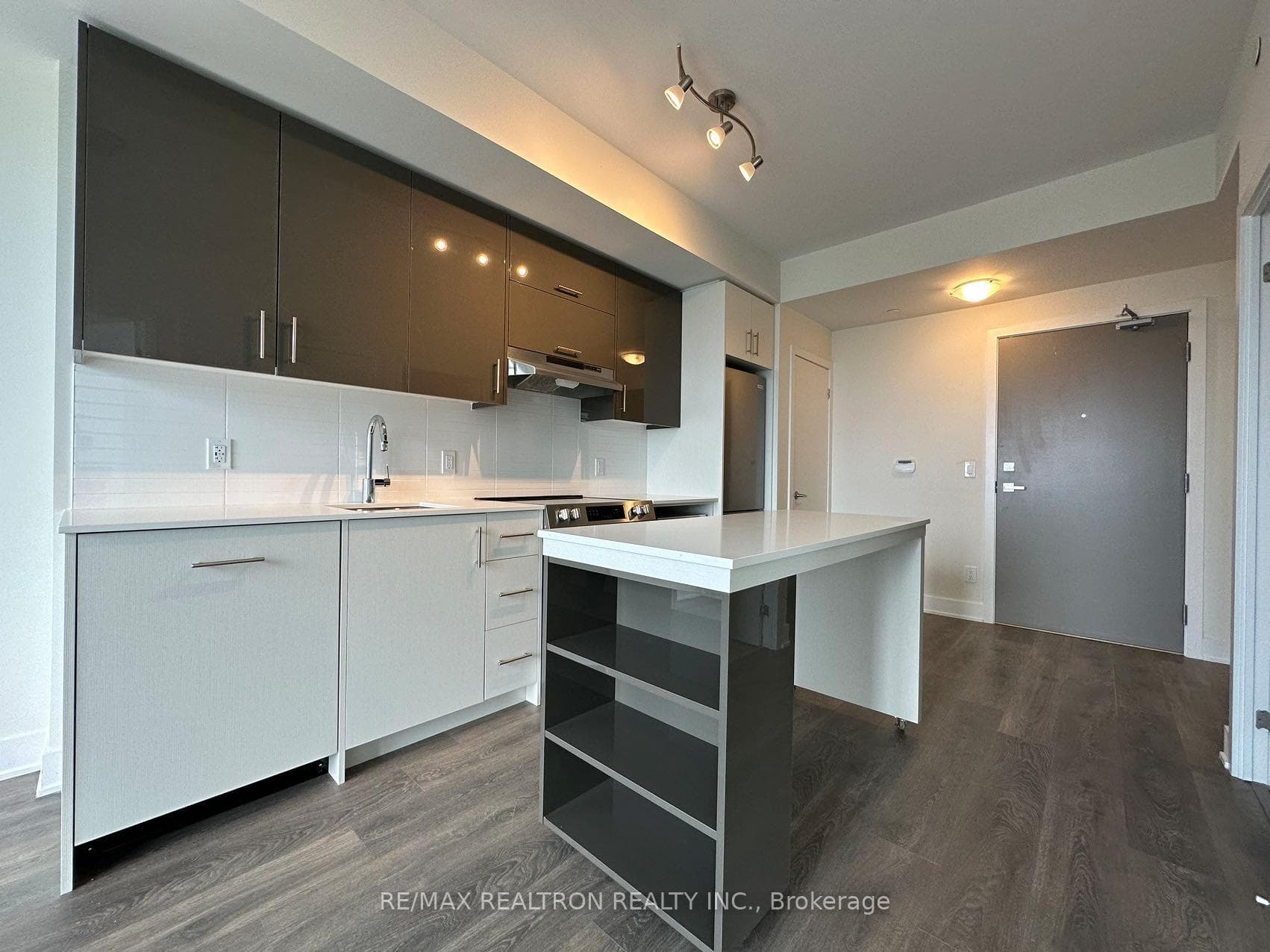 188 Fairview Mall Drive Unit 2803 photo 5