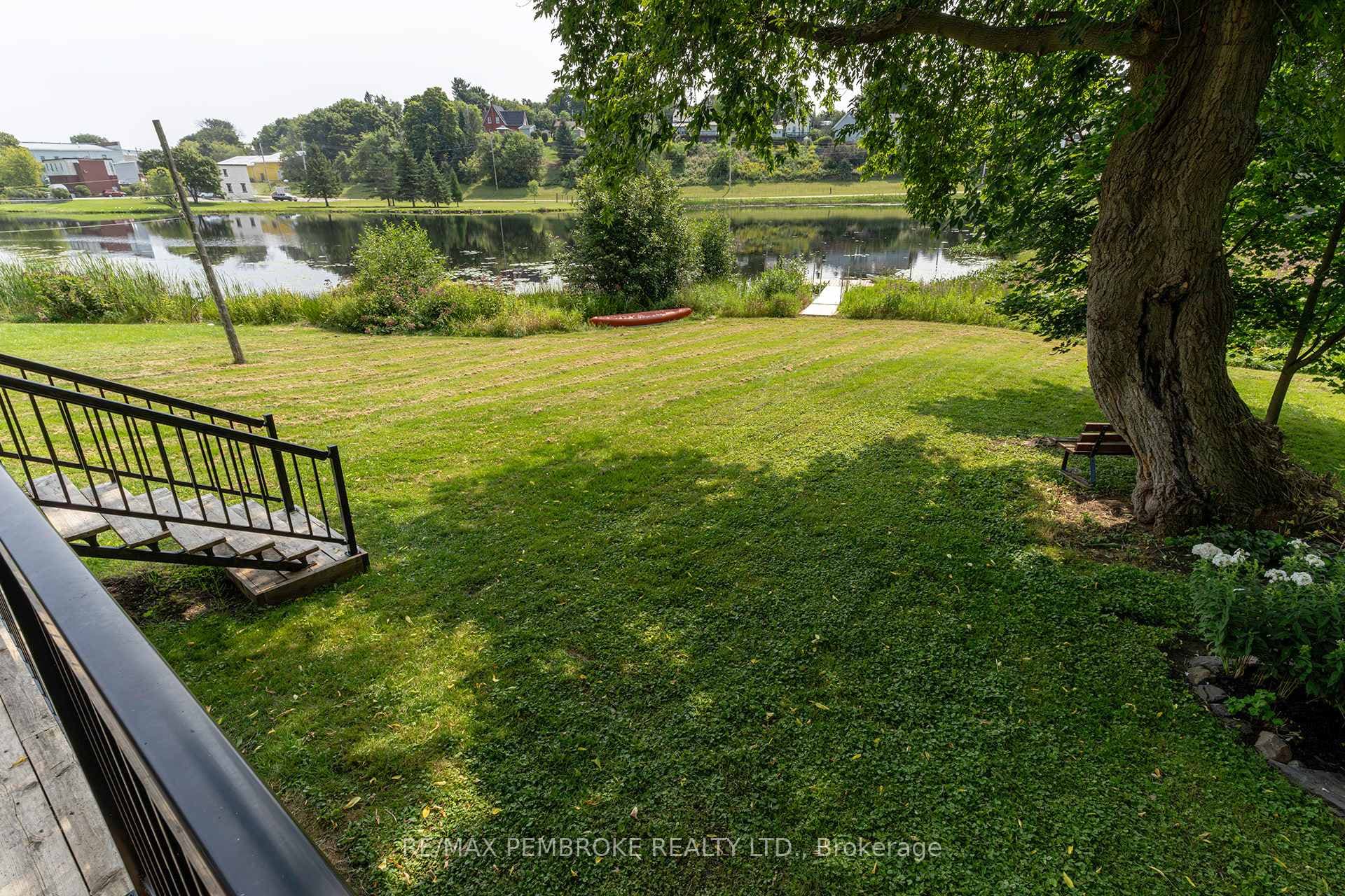 138 Jane Street photo 8