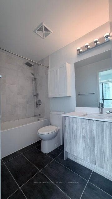 2916 Highway 7 Road Unit 1706 photo 13