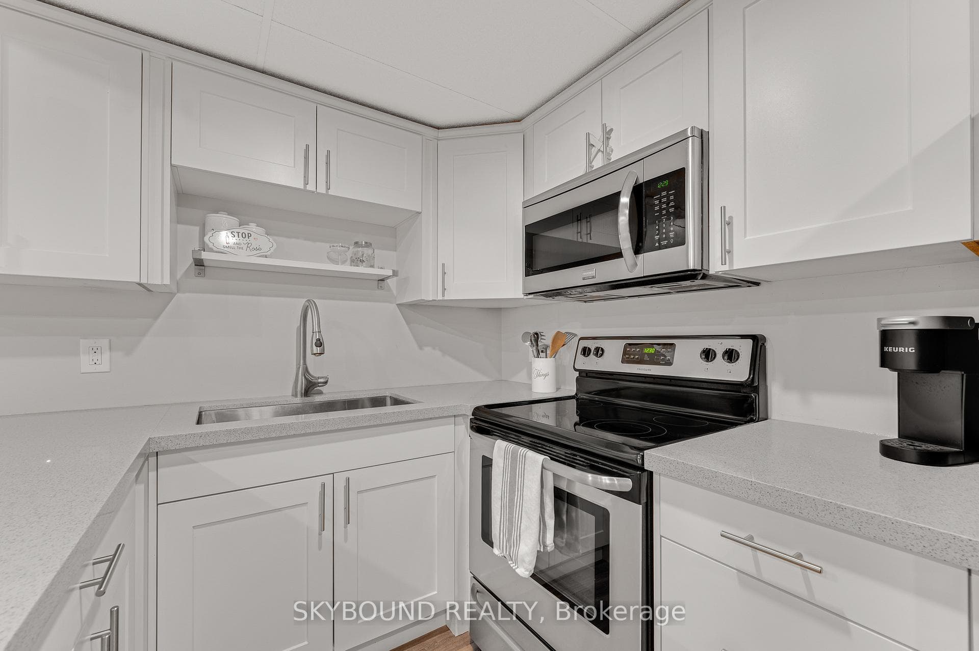 365 Valridge Drive photo 36