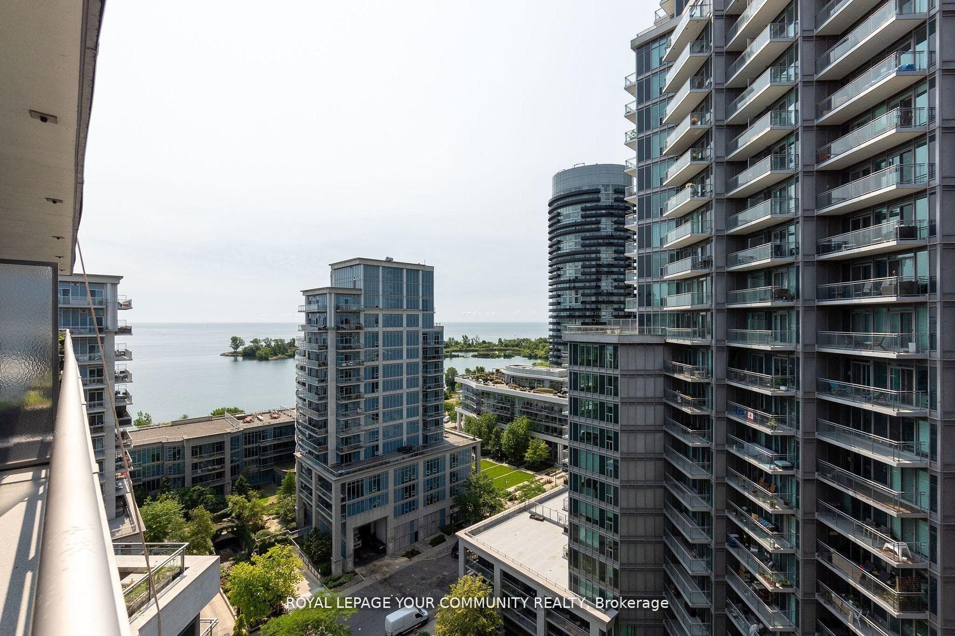 2119 Lake Shore Boulevard Unit 1506 photo 24