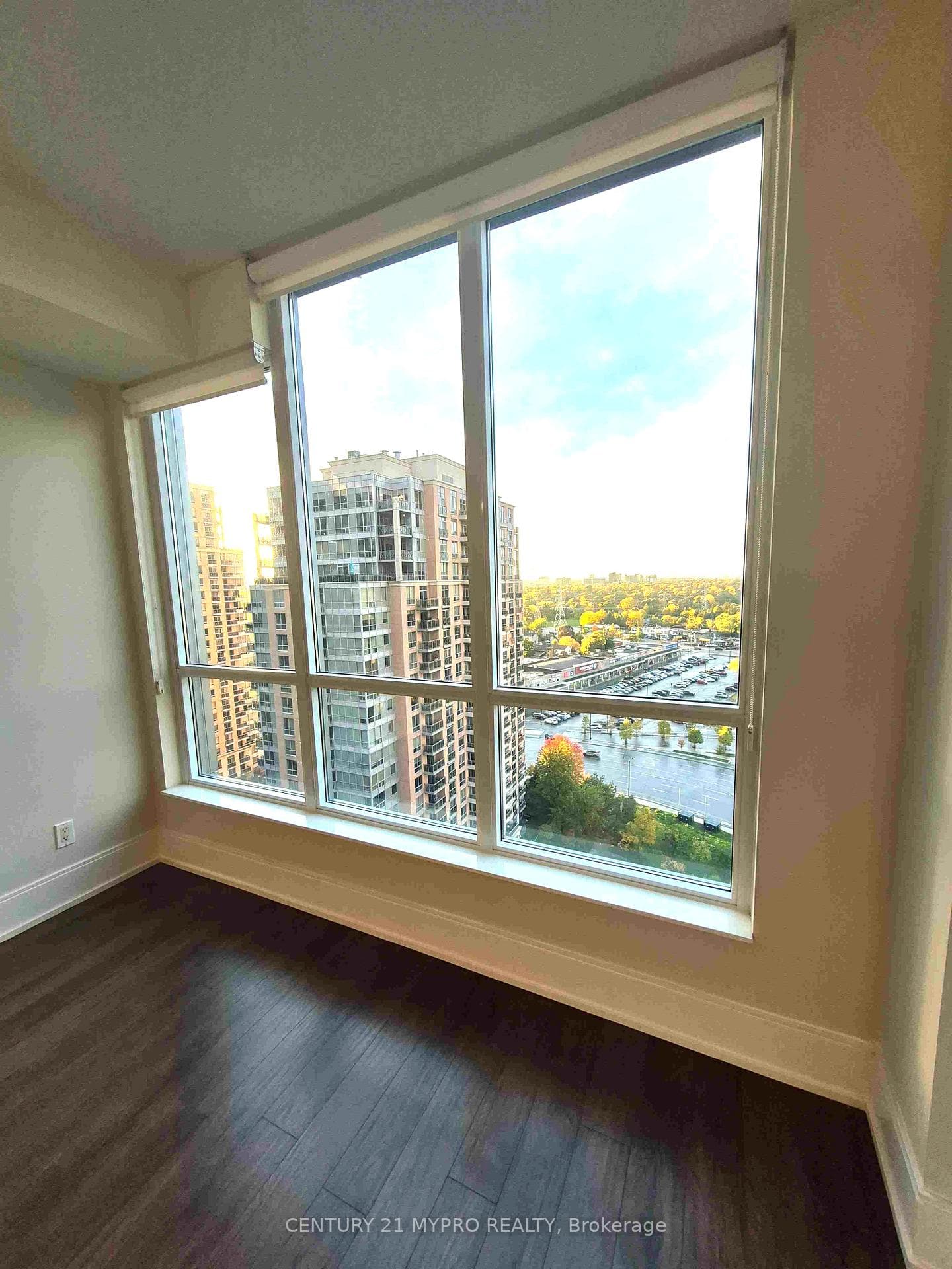 15 Viking Lane Unit 1705 photo 11