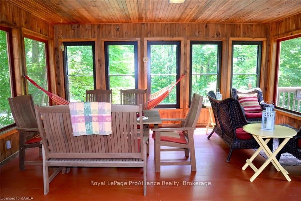 370 TRAVERSE LAKE Lane photo 17
