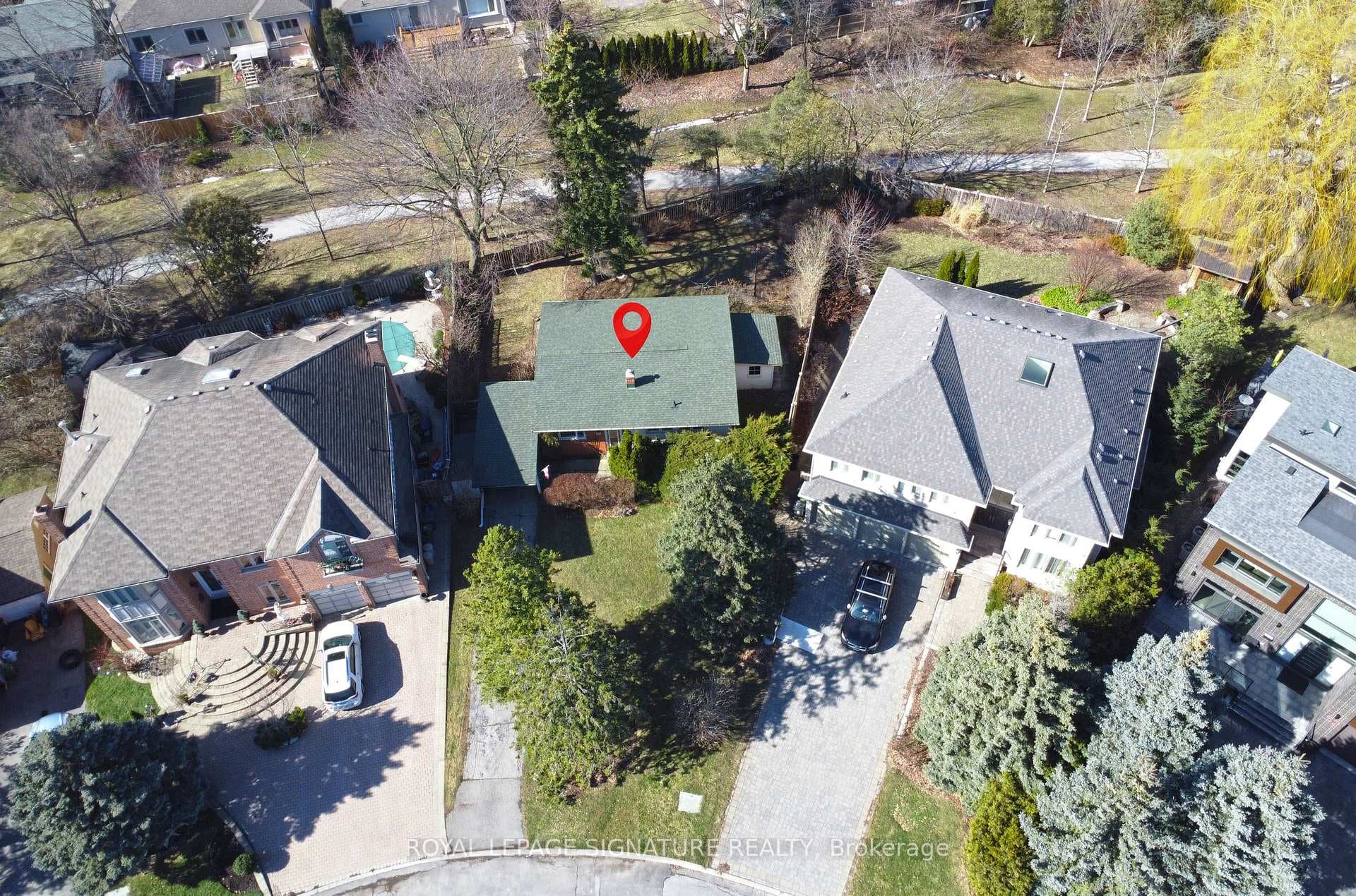 48 Berkinshaw Crescent photo 27