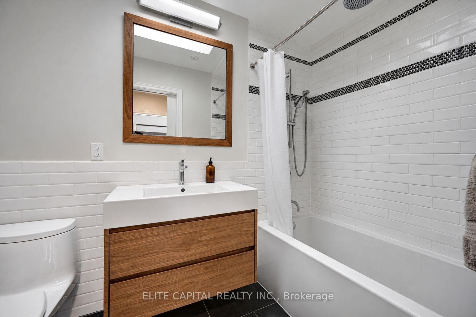 171 Canlish Road photo 15