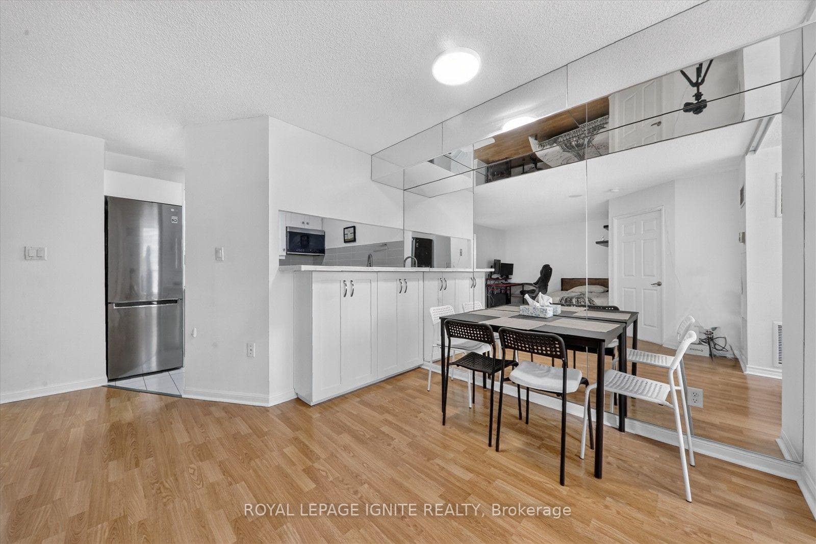 24 Wellesley Street Unit 1206 photo 19
