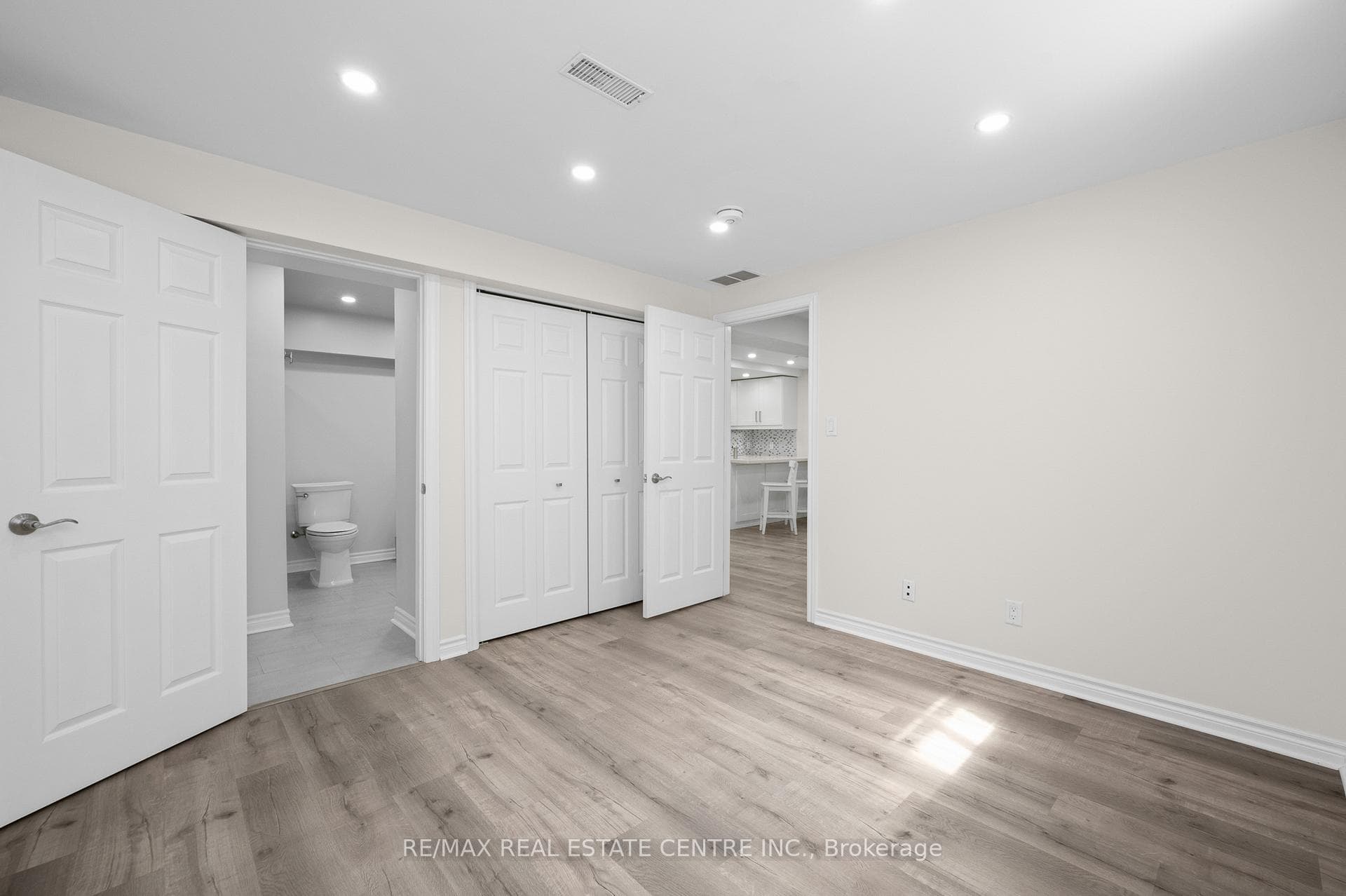 26 Phillipo Drive photo 17