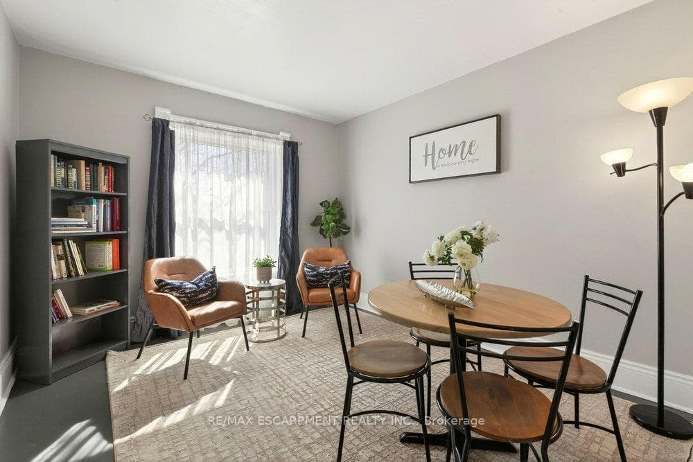 49 Cheever Street photo 20