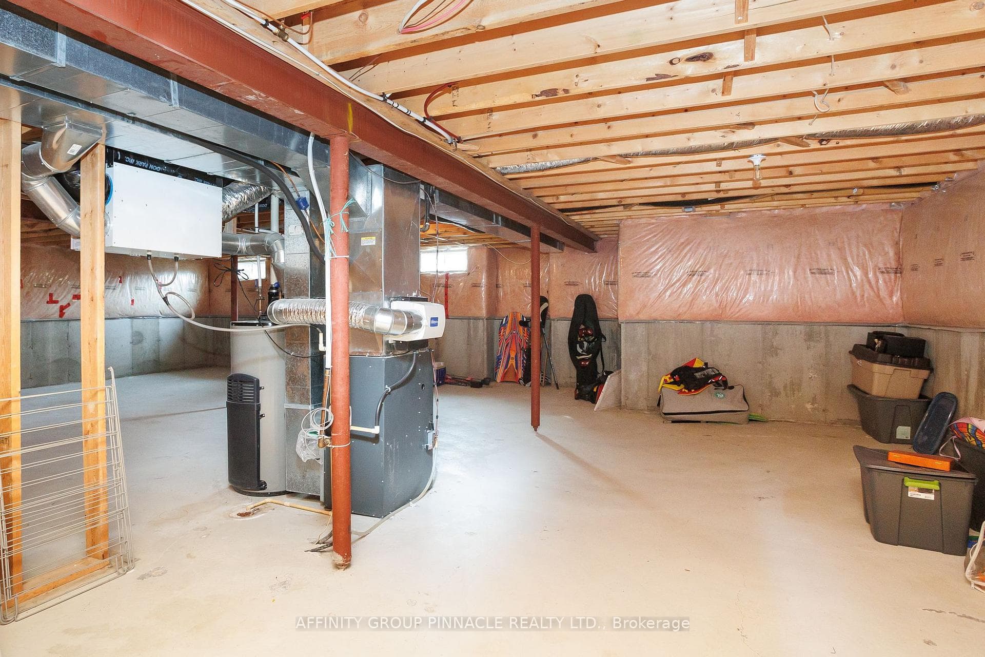 89 Maplewood Avenue photo 32