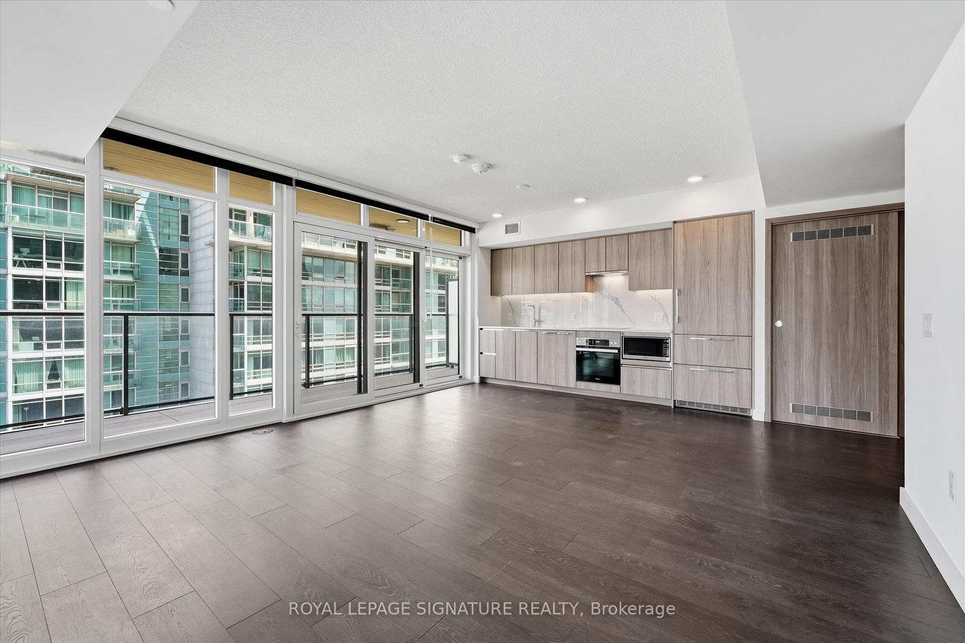 1 Concord Cityplace Way Unit 3003 photo 14
